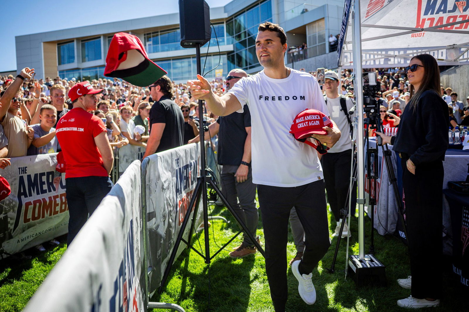 Charlie Kirk wurde erschossen - ein Tatverdächtiger ist gefasst. (Archivbild)