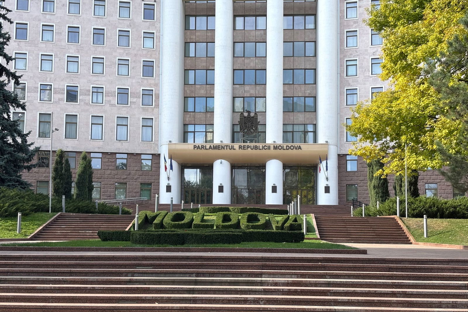 Im Parlament von Moldau sind 101 Mandate neu zu vergeben bei der Wahl.