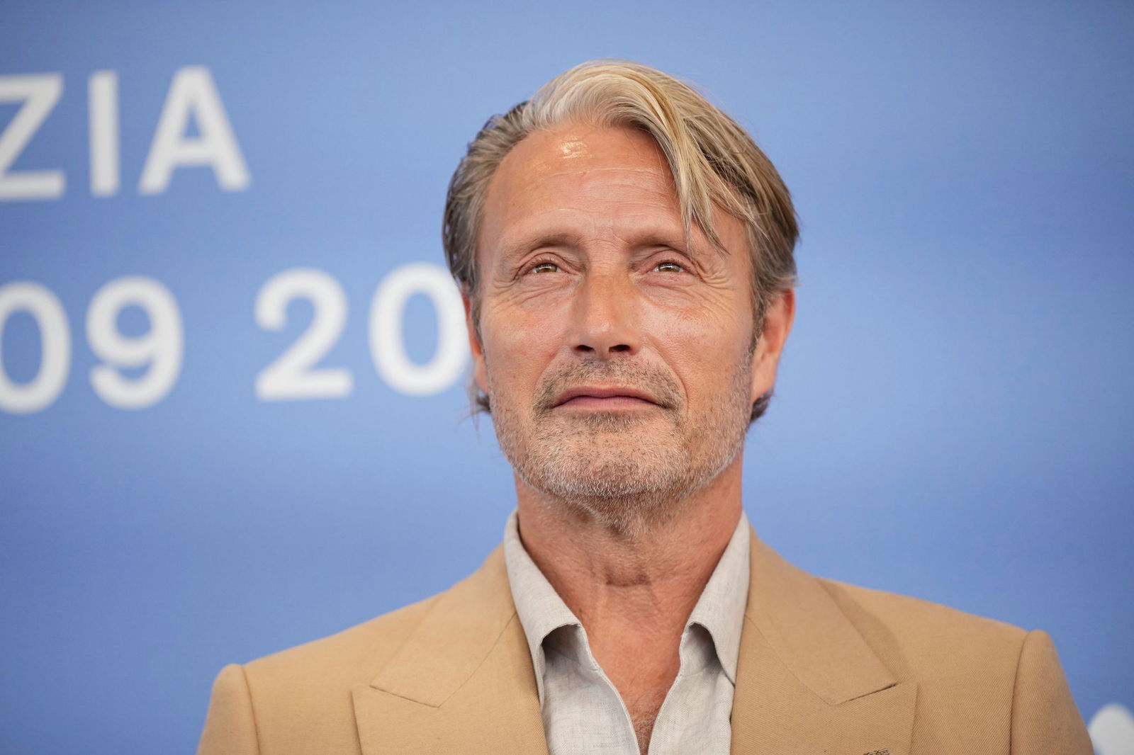 Jetzt wieder ohne Dauerwelle: Mads Mikkelsen. 