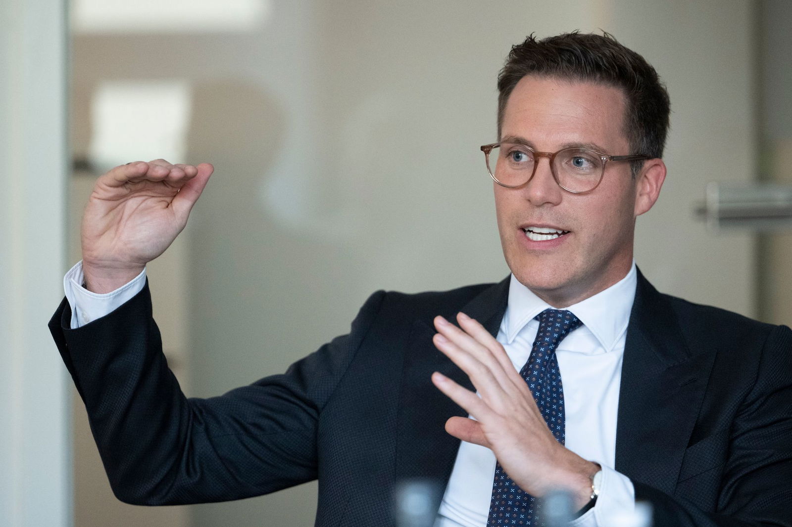 Er ist mit seinen 37 Jahren in vielen Ämtern der Jüngste: Manuel Hagel.