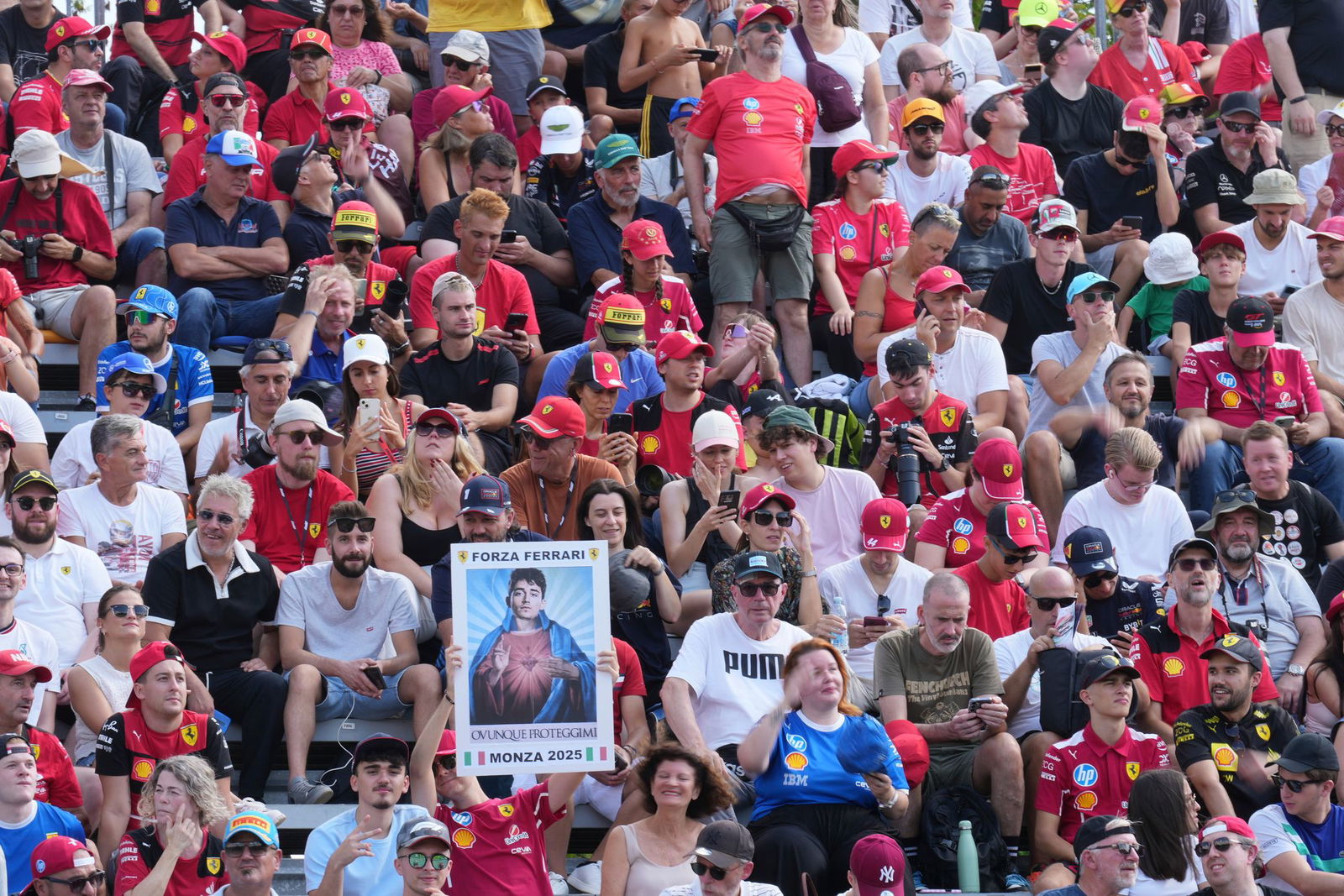 Monza ist immer ein Fest für die Tifosi.