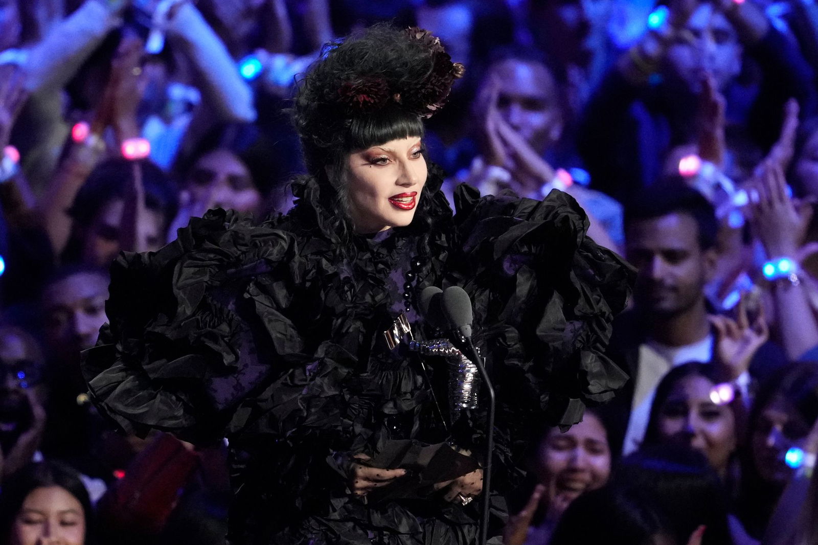 Für Lady Gaga war es ein aufregender Abend: Sie bekam mehrere Preise - und trat danach noch bei einem Konzert auf. 