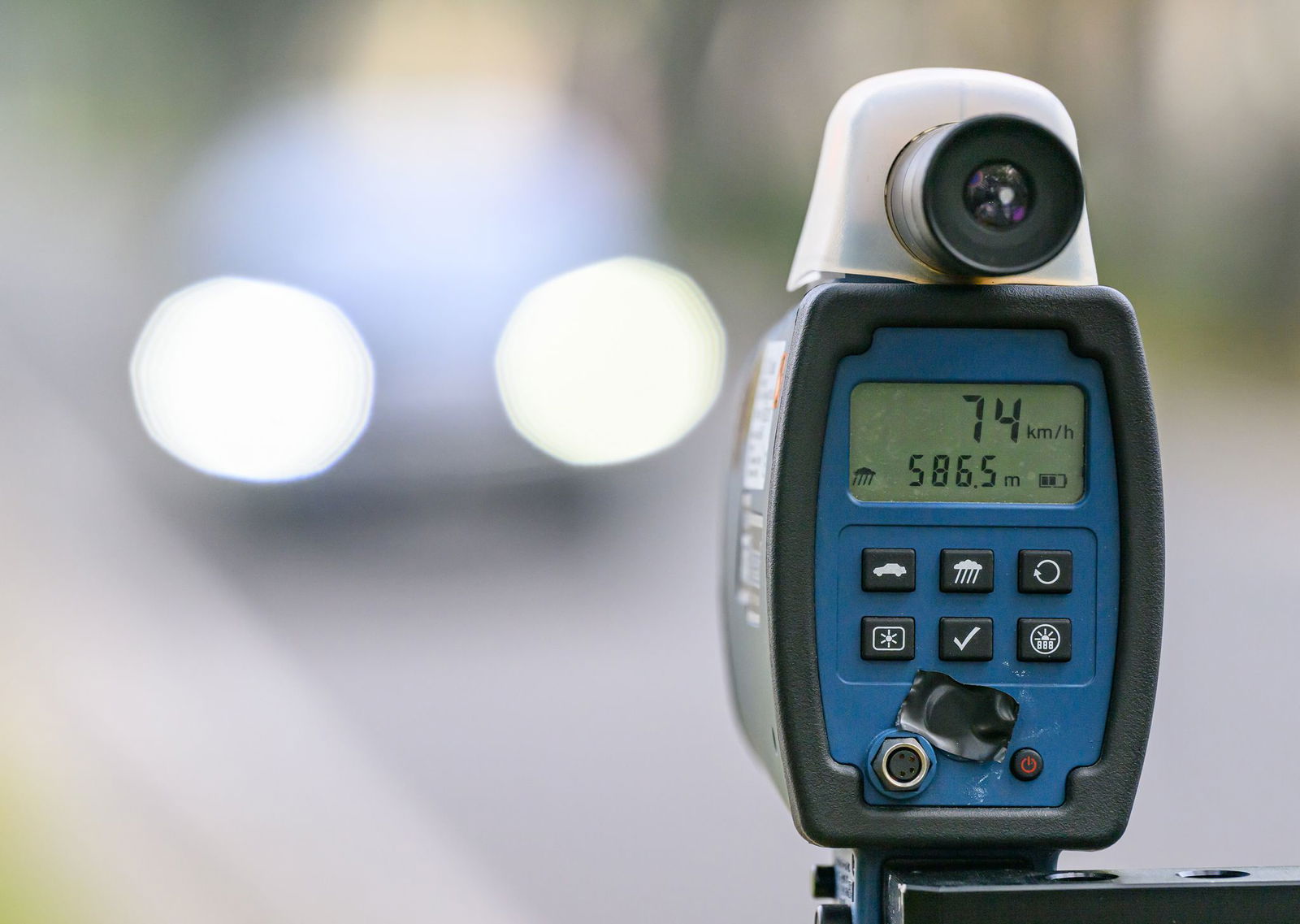 Mehr als 500 Motorräder kontrollierte die Polizei am Sonntag (Symbolbild).