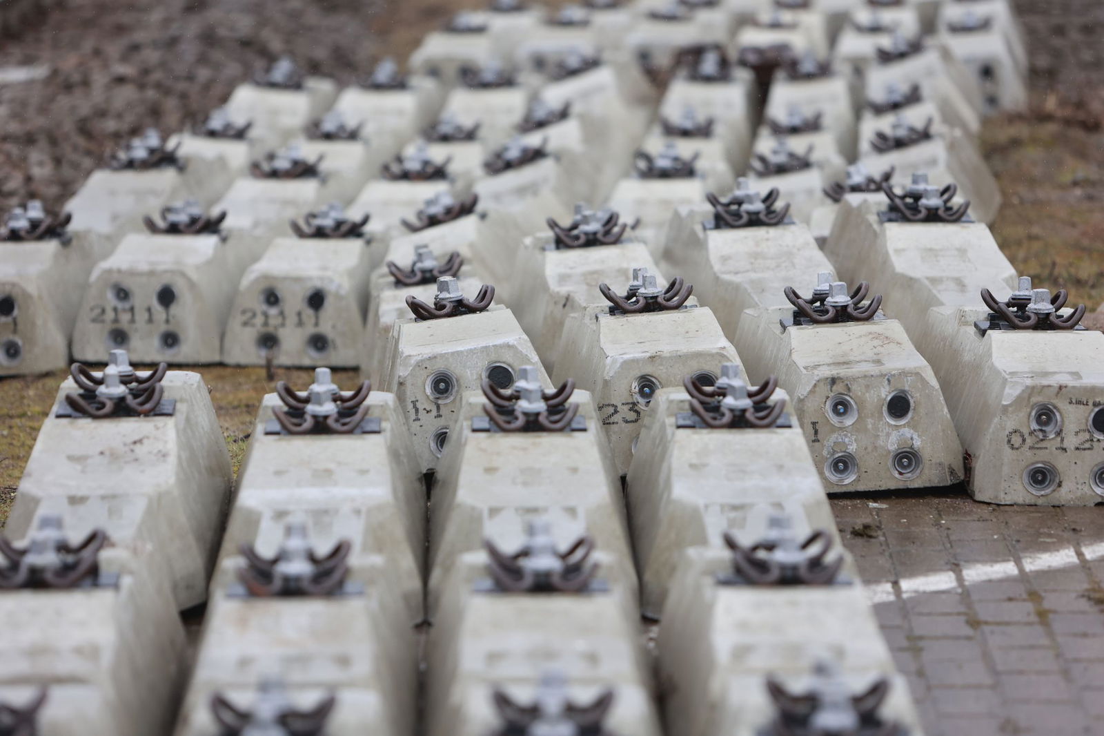 5.200 Schwellen werden in Karlsruhe getauscht. (Symbolbild)