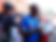 Immer im Blickpunkt der Fans: Lewis Hamilton.