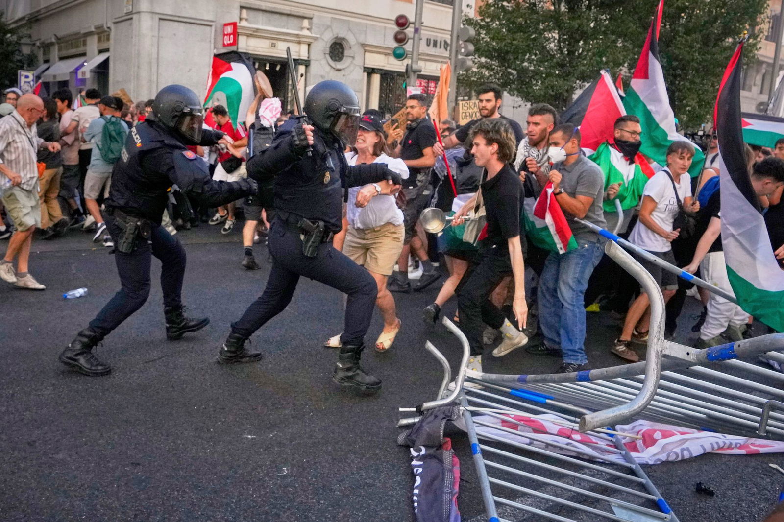 Es kam zu Zusammenstößen zwischen Polizei und Demonstranten.