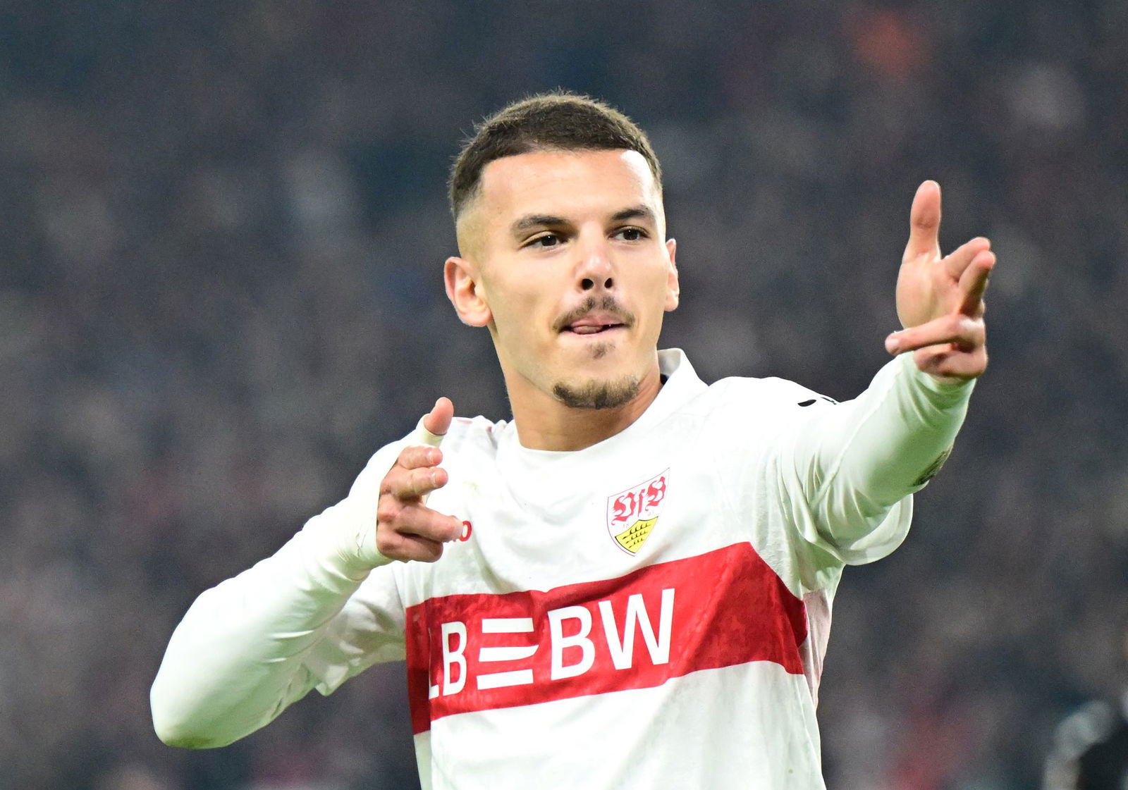 Bouanani erzielte per Heber seinen ersten Pflichtspieltreffer für den VfB.