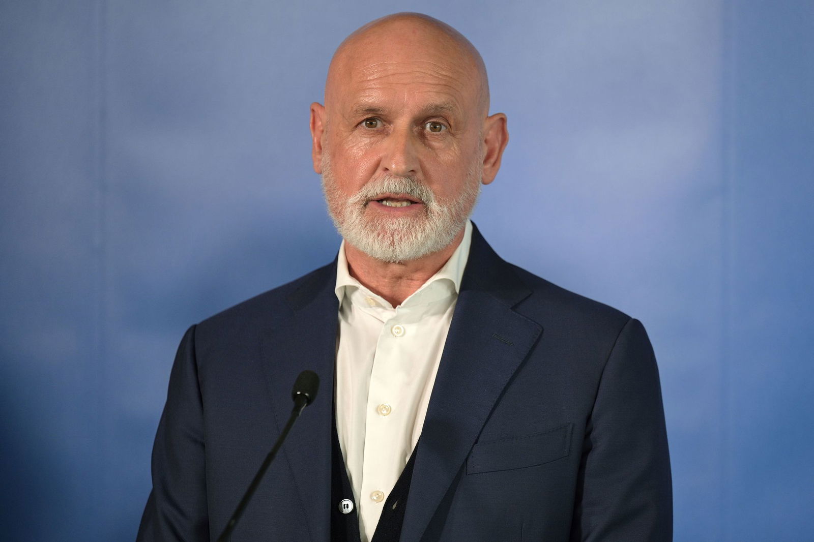 Volker Geyer, Vorsitzender des Beamtenbunds dbb, sorgt sich um das Ansehen des Staates (Foto: Archiv).