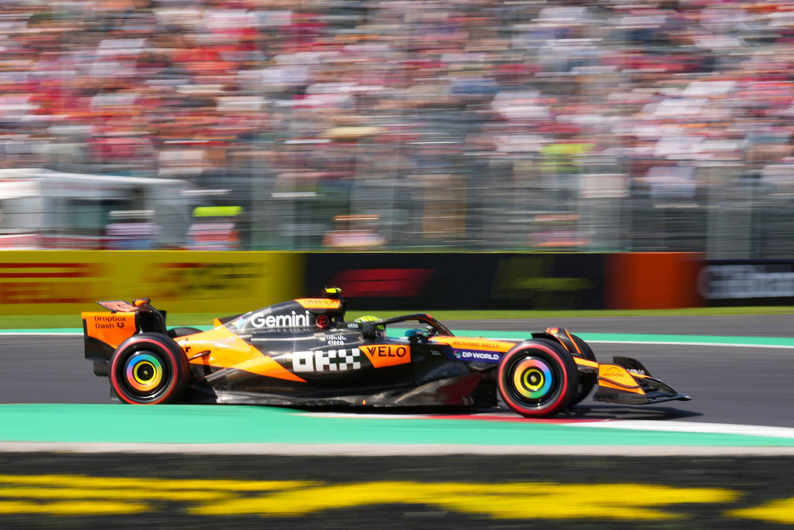 Nach seinem Defekt am McLaren in Zandvoort ist Norris voll in Fahrt.