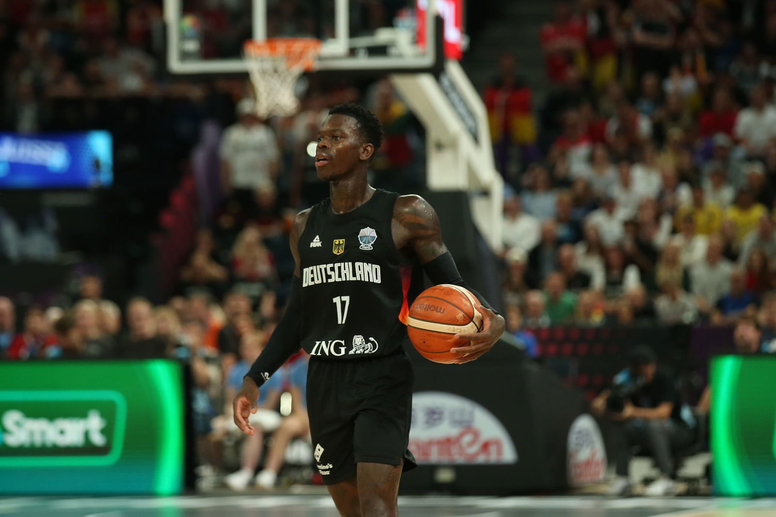 Schröder beim Spiel gegen Litauen.