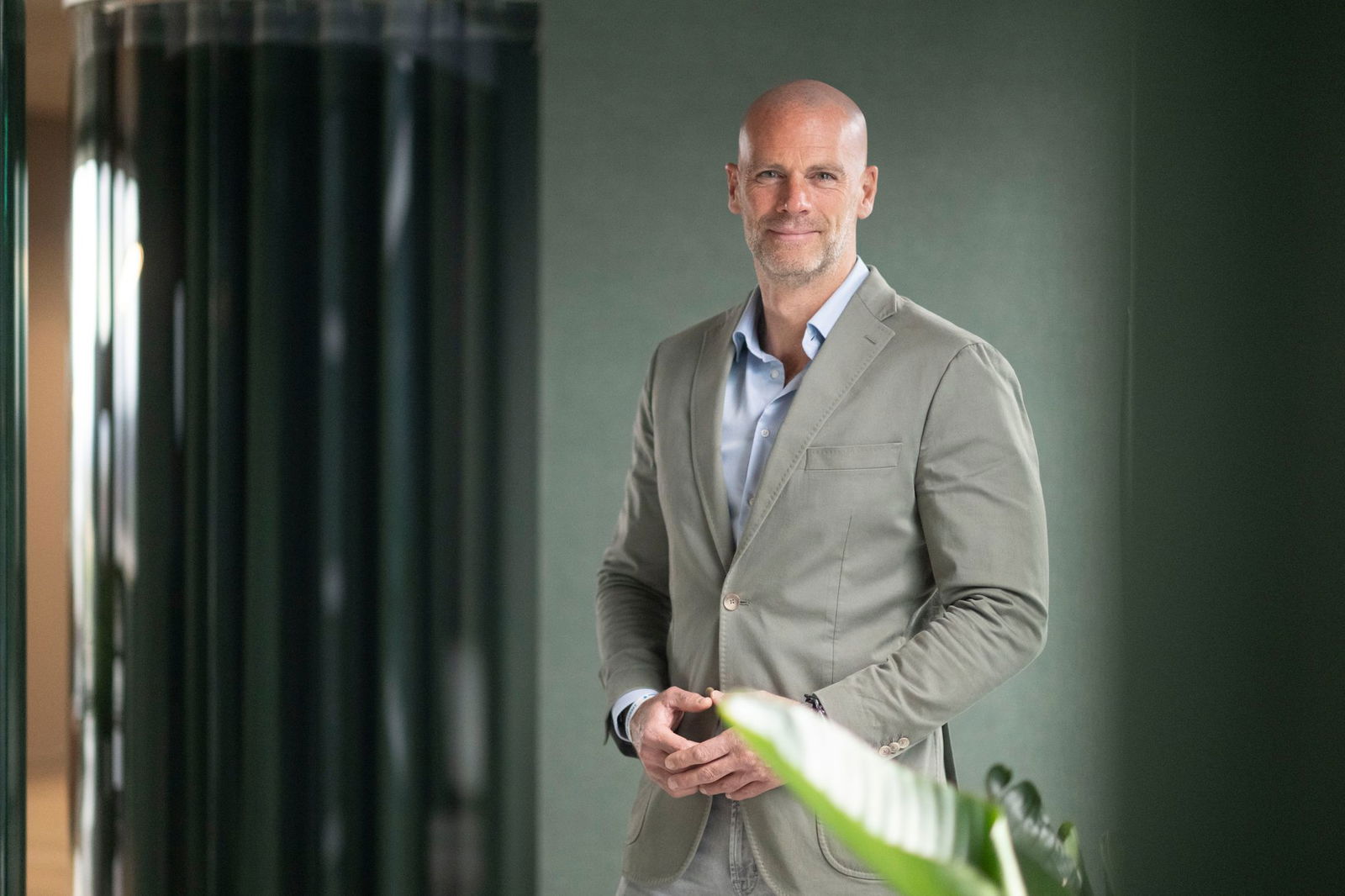 Autoexperte Constantin Gall von EY analysiert die Herausforderungen der Zulieferindustrie. (Archivbild)