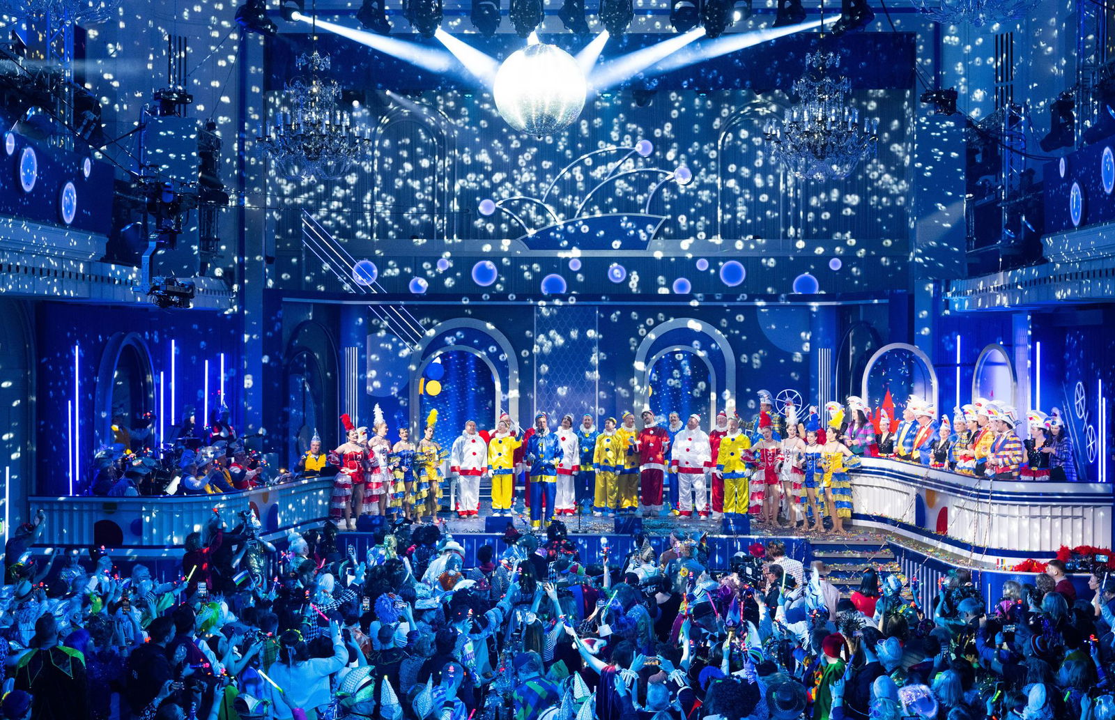 Das Mainzer Schloss ist auch bekannt für die TV-Fastnachtssitzung «Mainz bleibt Mainz» - hier mit einer Generalprobe. (Archivbild)