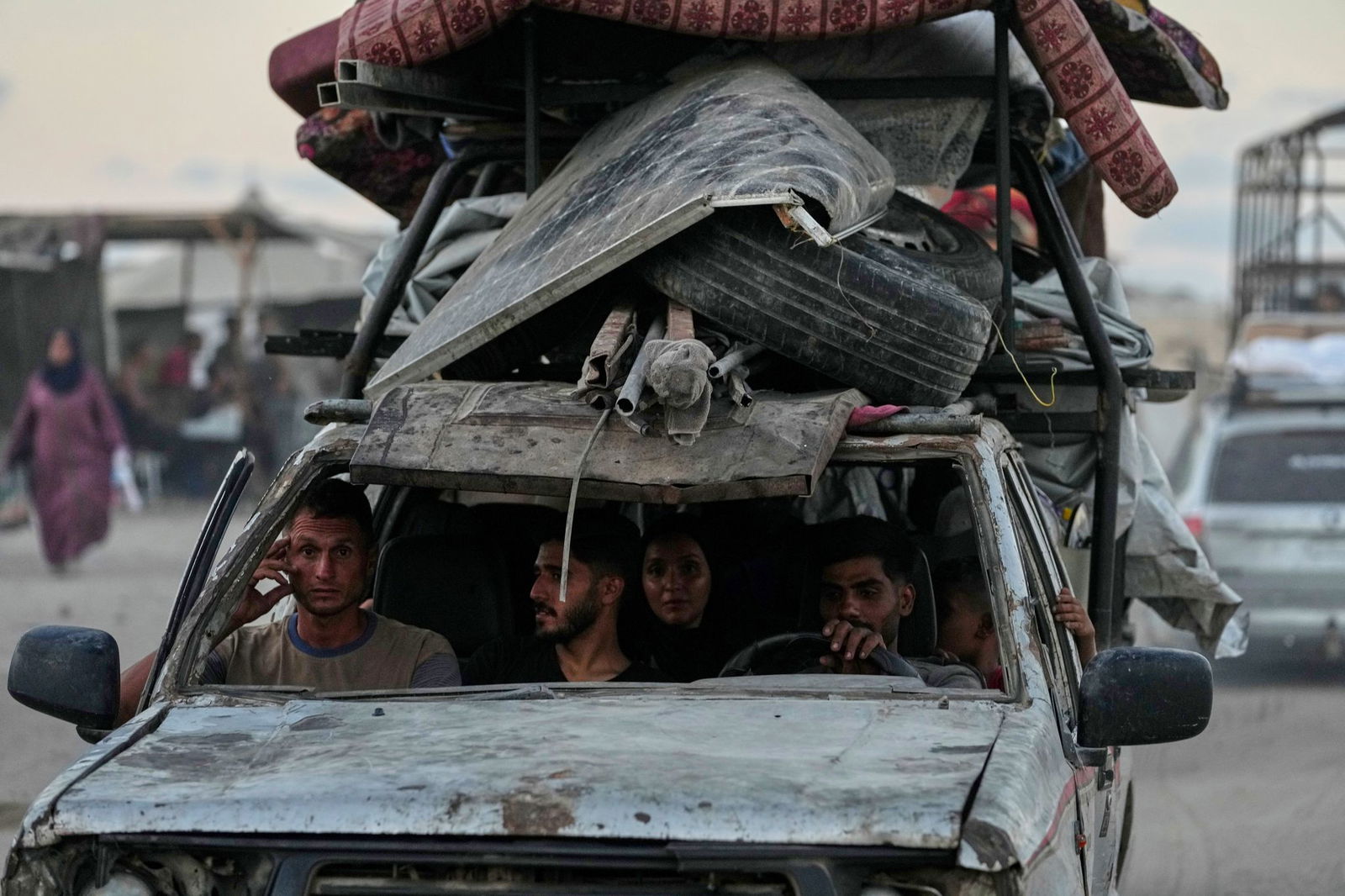 Palästinenser fliehen aus dem Norden des Gazastreifens (Archivbild)