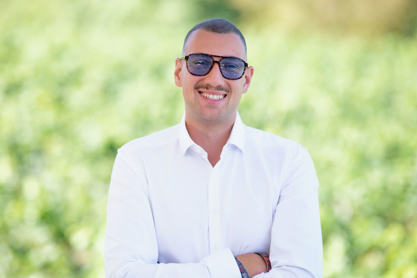 Levin McKenzie steht als erster Mann im Finale um das Amt des wohl wichtigsten Botschafters der Weinbranche. (Archivbild)