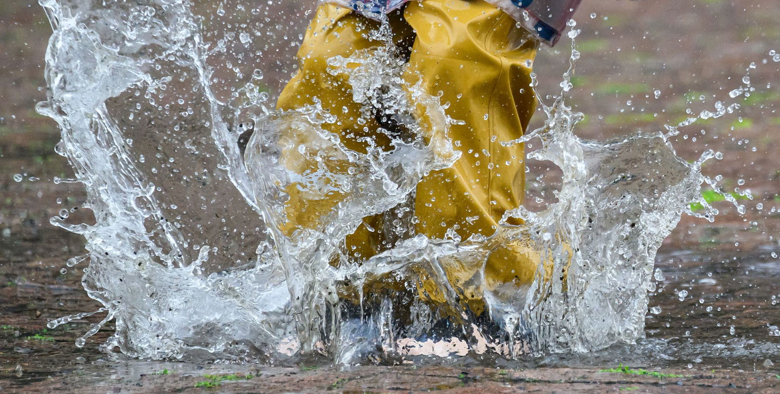 Der Regen zieht auch am Mittwoch noch über weite Teile Baden-Württembergs hinweg. (Archivbild)