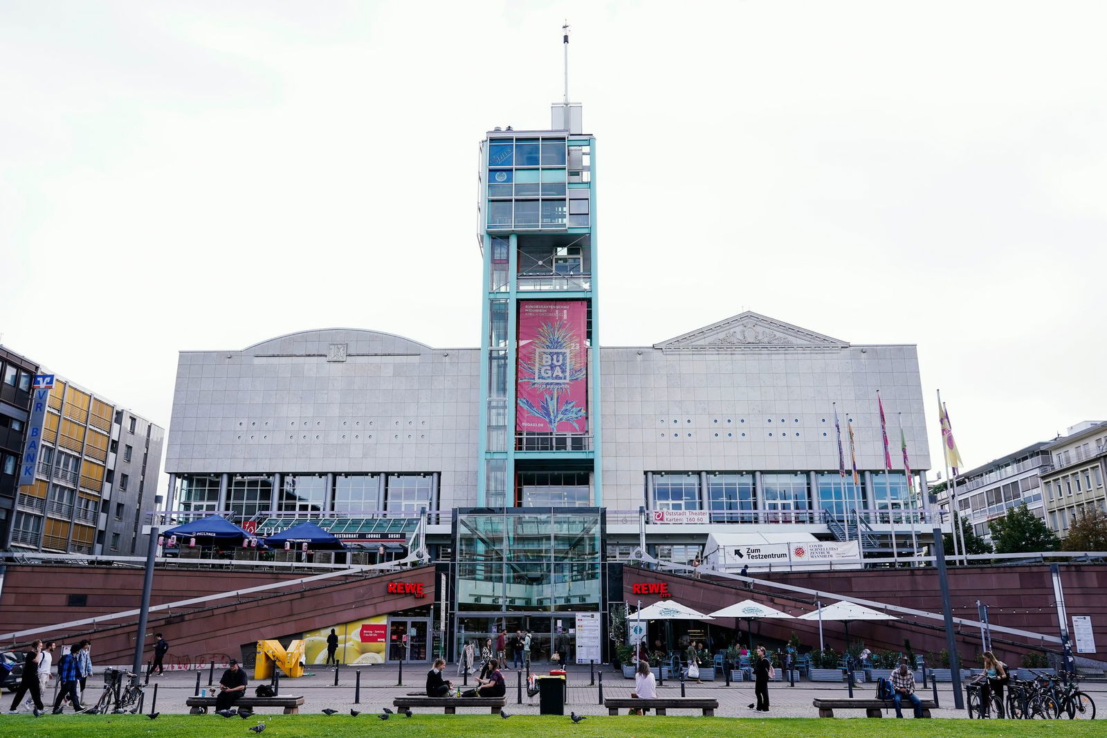 Im Mannheimer Stadthaus wird der Tag des offenen Denkmals eröffnet.