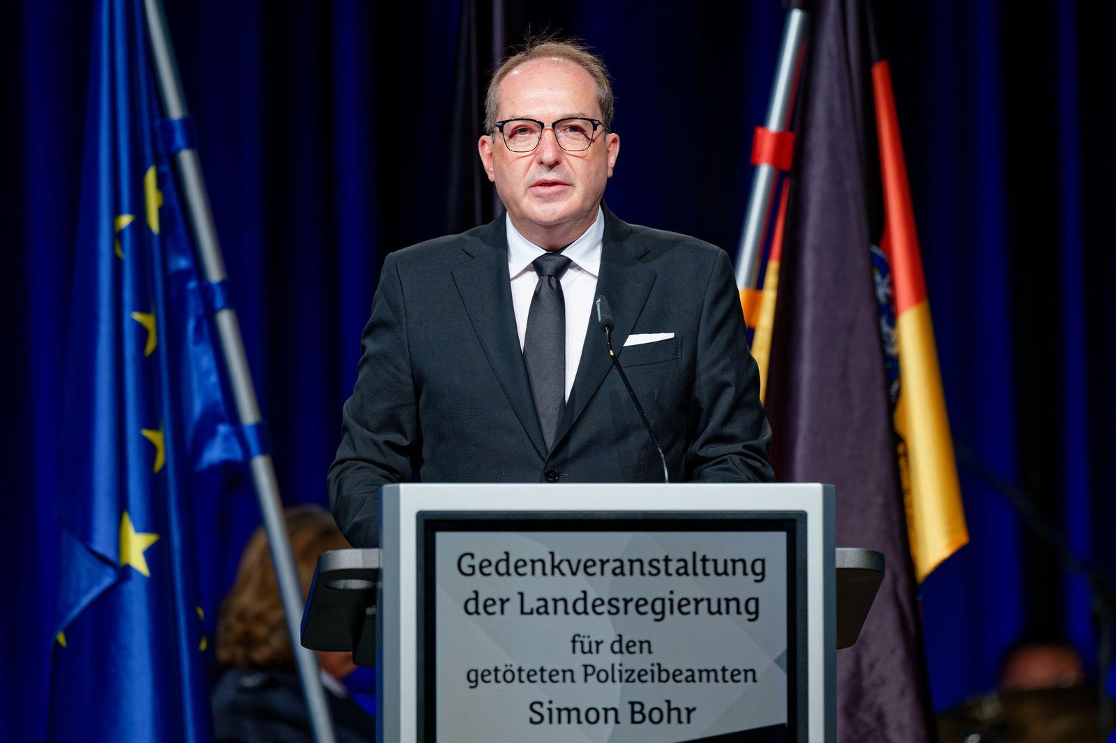 Bundesinnenminister Alexander Dobrindt sprach von einer schrecklichen Tat.