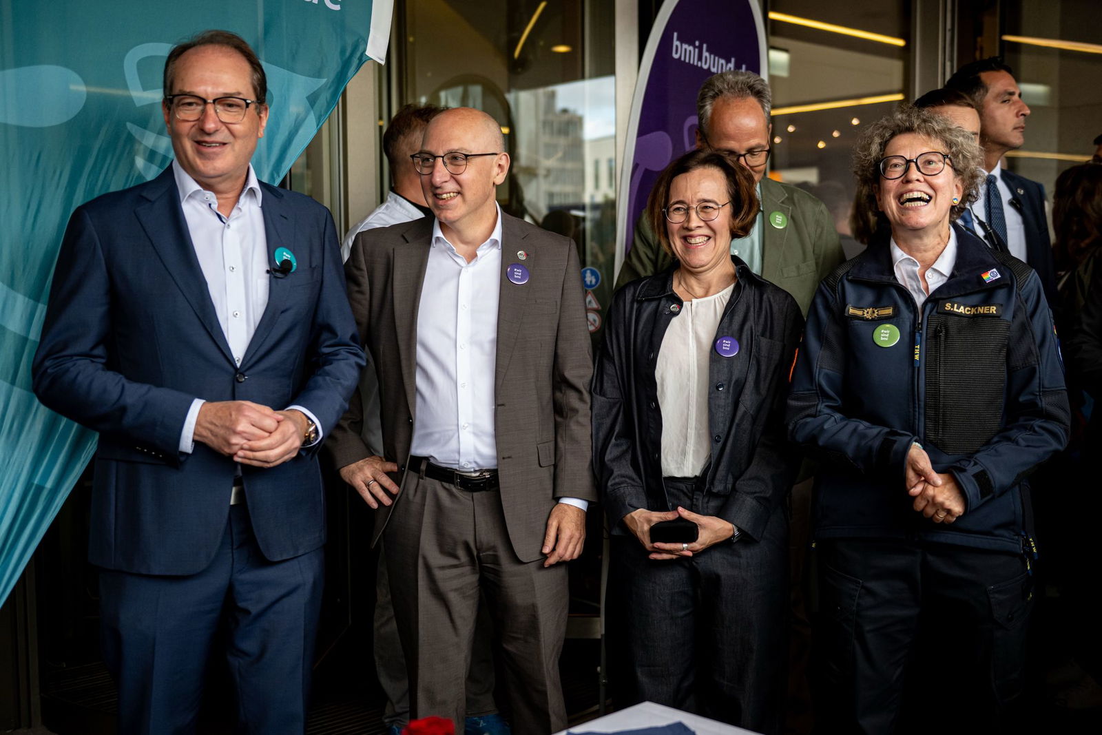 Am Tag der offenen Tür der Bundesregierung gab es einen Kuchen. Das Bundesamt für Verfassungsschutz feiert in diesem Jahr sein 75-jähriges Bestehen. (Archivfoto)