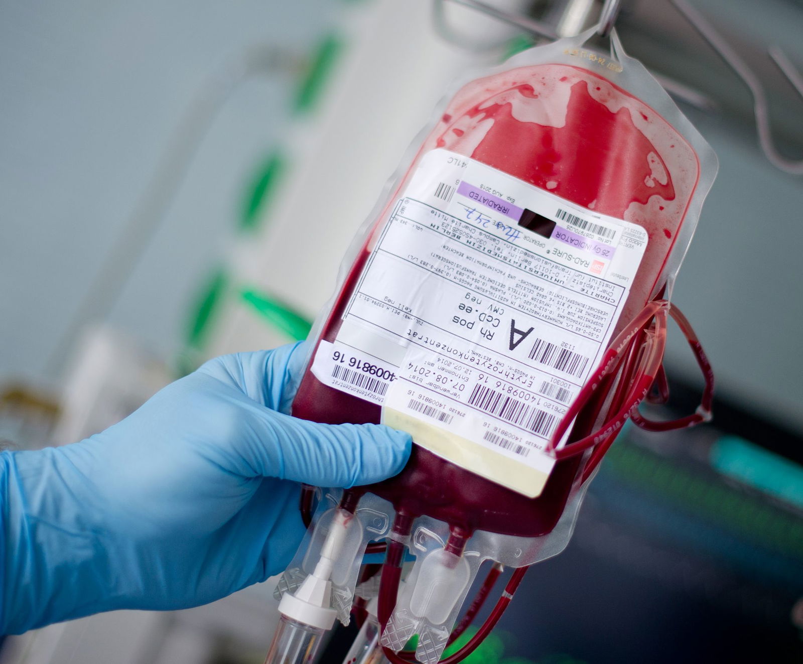 Blutspenden werden in Deutschland in Einzelbestandteile zerlegt (Archivbild).