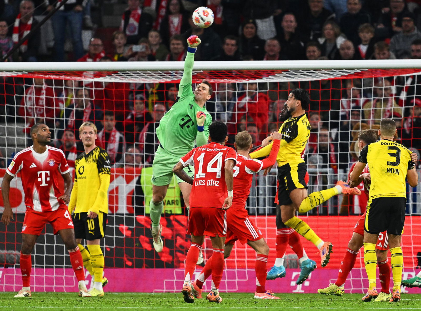 Am Ende wurde es für den FC Bayern doch nochmal eng.