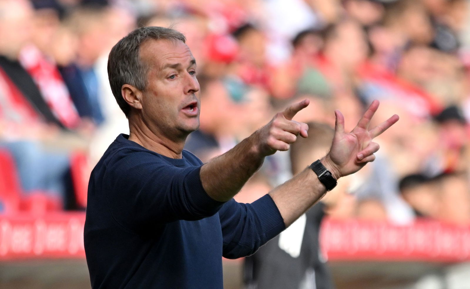 Nach über zehn Jahre Rückkehr an die alte Wirkungsstätte: Bayer-Trainer Kasper Hjulmand.