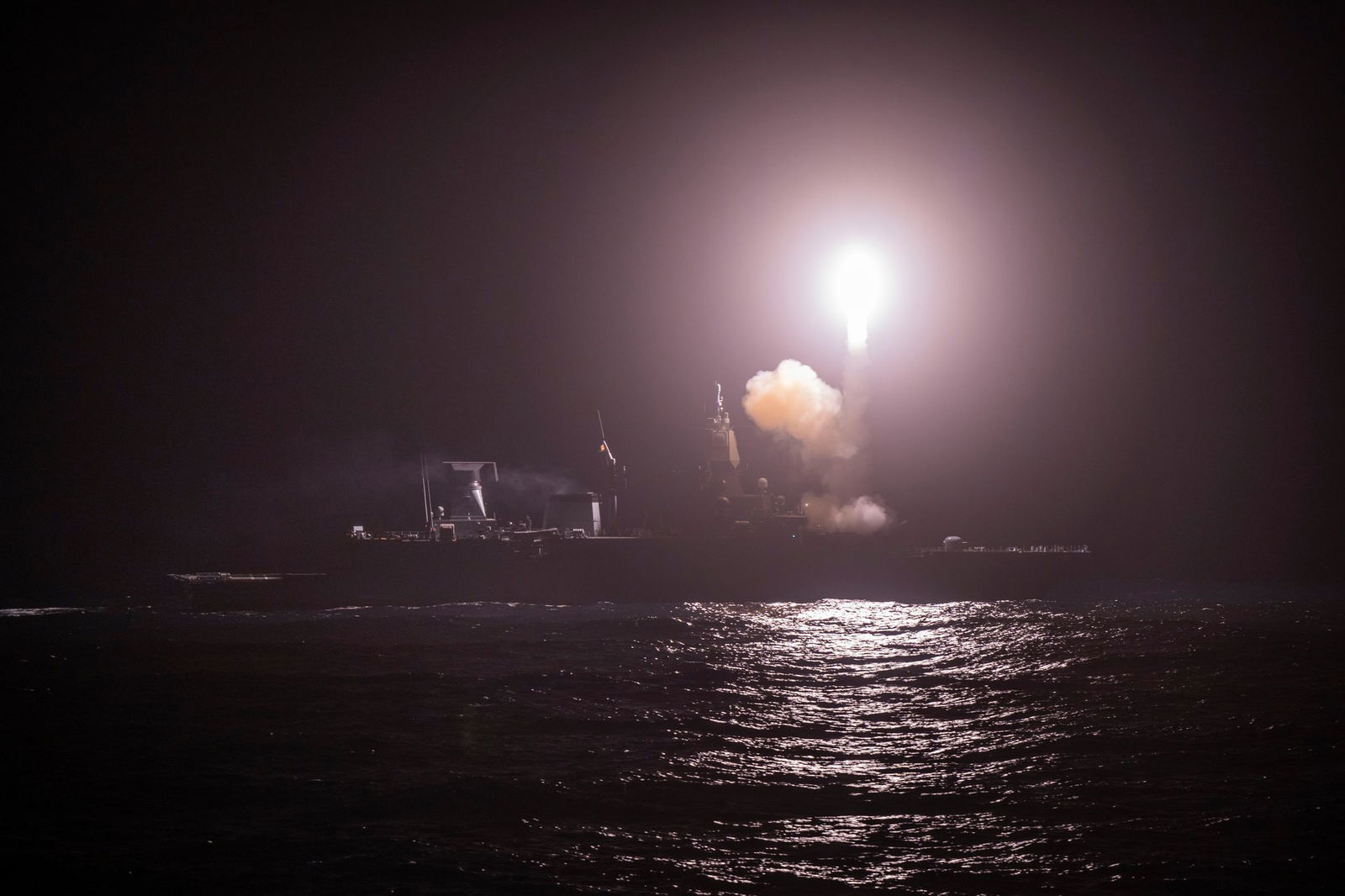 Bis zu 54 Flugkörper sollen bei der Übung abgefeuert werden.