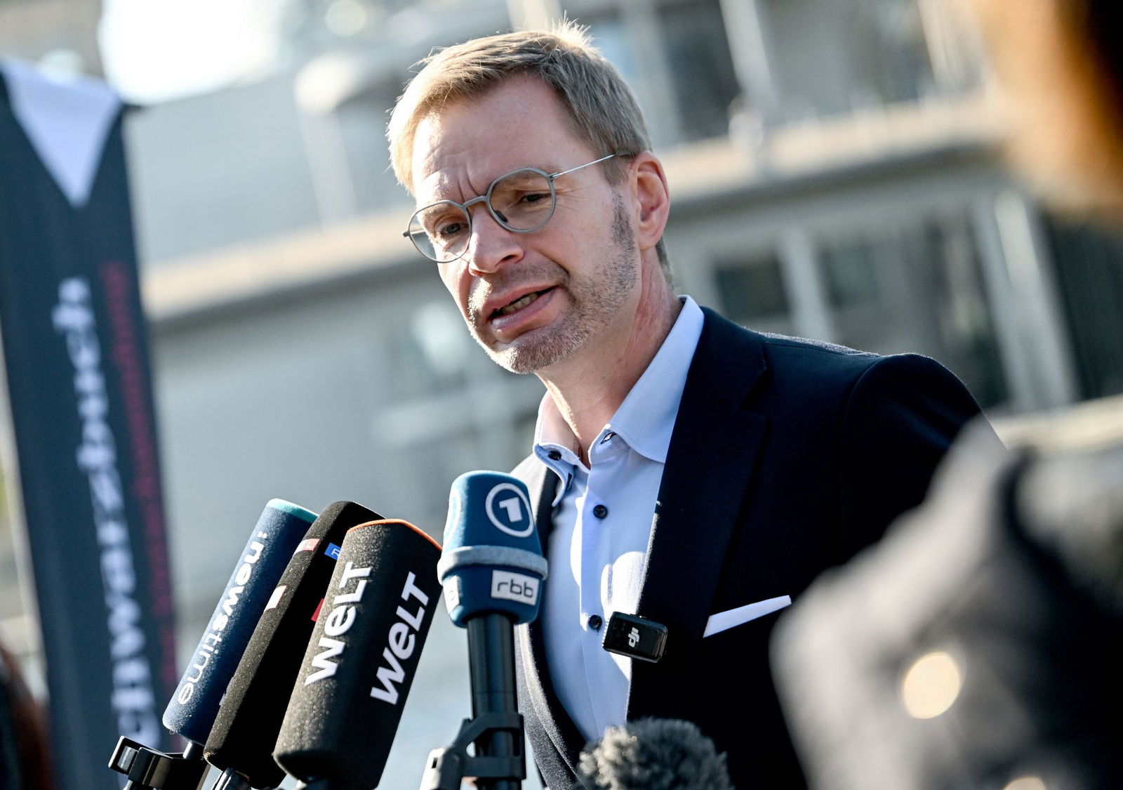 Ein Schwerpunkt-Kapitel beschäftigt sich diesmal mit den «teuren Schatten» von Investitionen - also Folgekosten von Betrieb, Instandhaltung und Verwaltung.