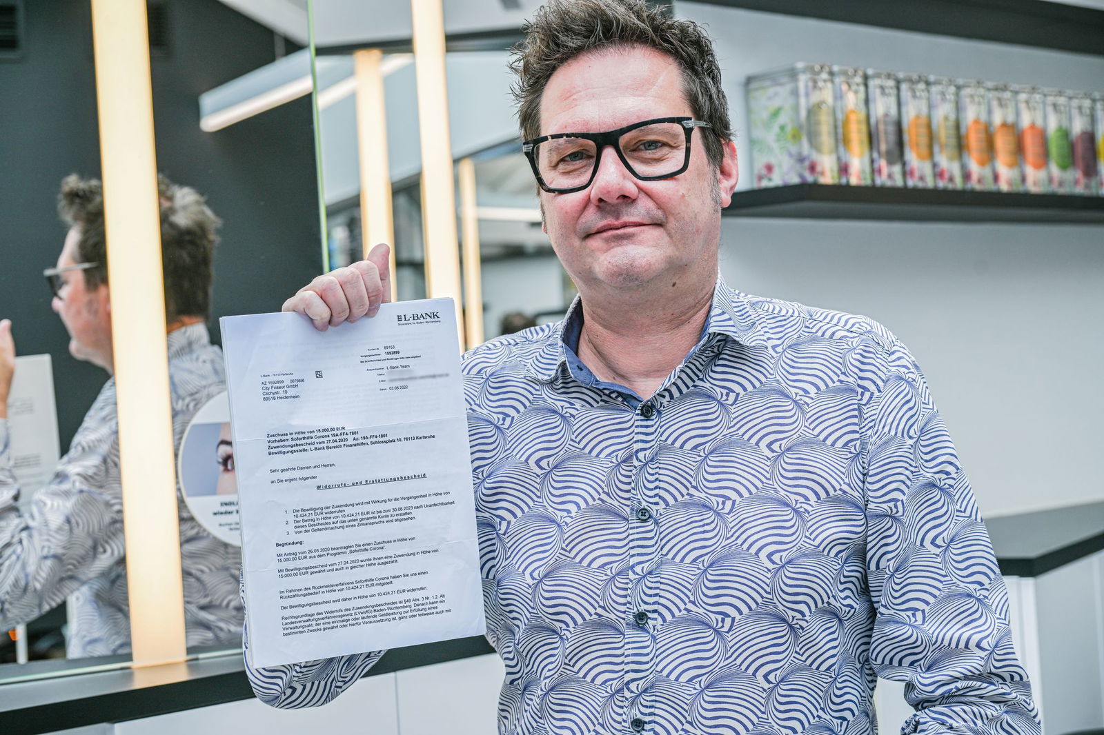 Der Friseur Holger Schier aus Heidenheim an der Brenz hat gegen die L-Bank vor dem Verwaltungsgerichtshof gewonnen und muss das Geld aus der Corona-Soforthilfe nicht zurückzahlen. (Archivbild)