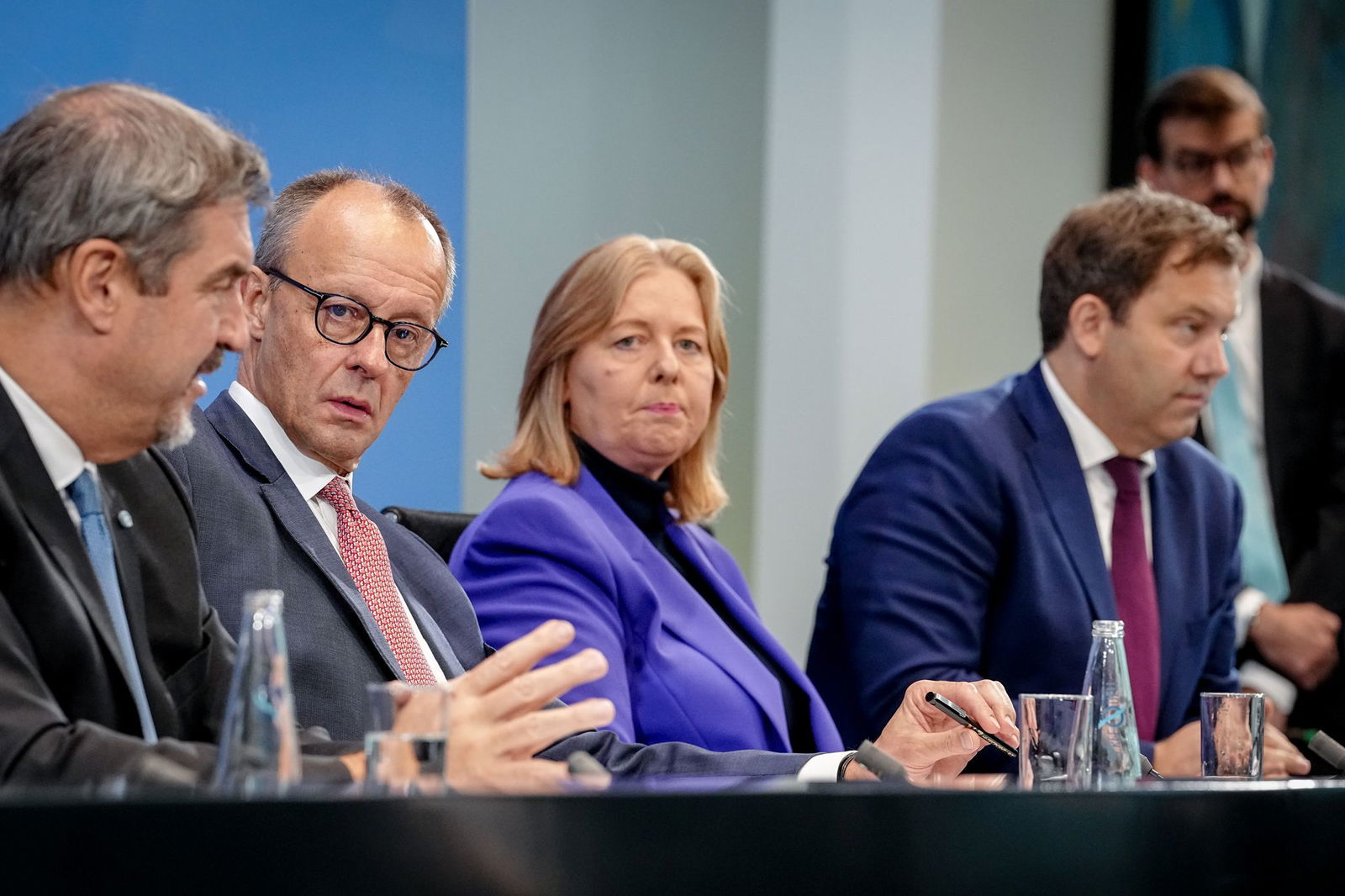 Jobverweigerer werden künftig deutliche Sanktionen beim Bürgergeld erfahren. Bis hin zur vollständigen Streichung der Bezüge.