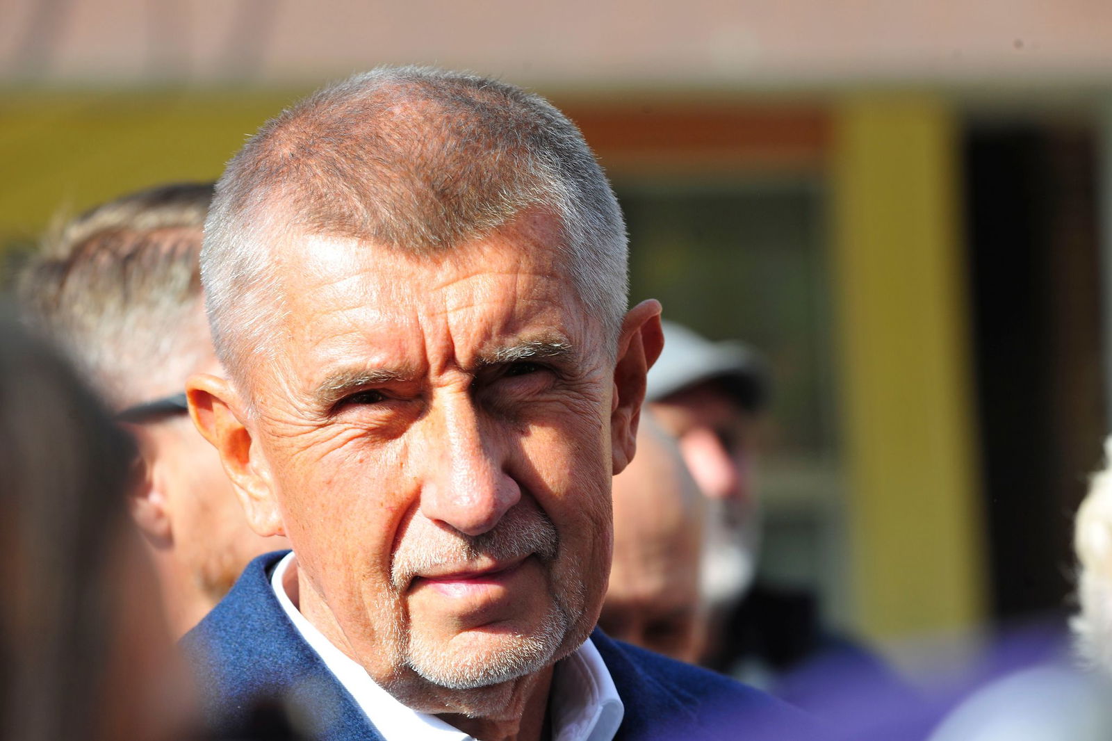 Der tschechische Milliardär und Gründer der Partei ANO, Andrej Babis, bei einem Wahlkampfauftritt im Prager Stadtteil Modrany. (Archivbild)