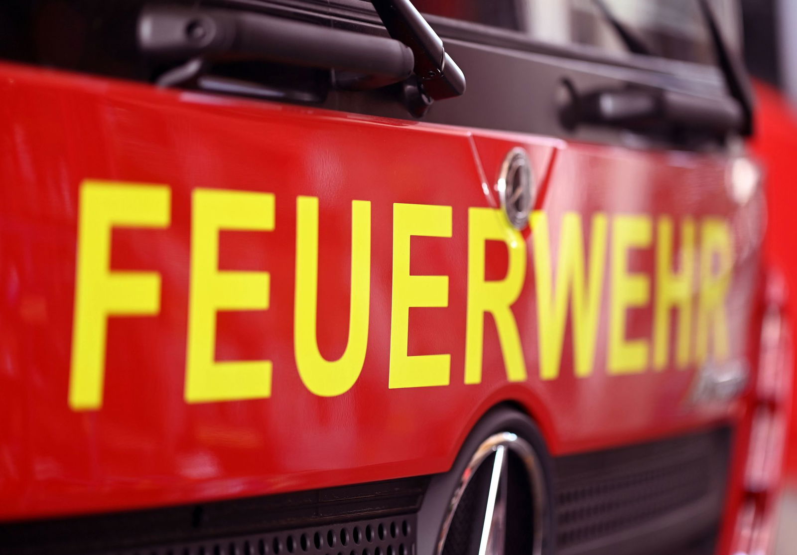 Die Feuerwehr konnte den Brand rasch unter Kontrolle bringen. (Archivbild)