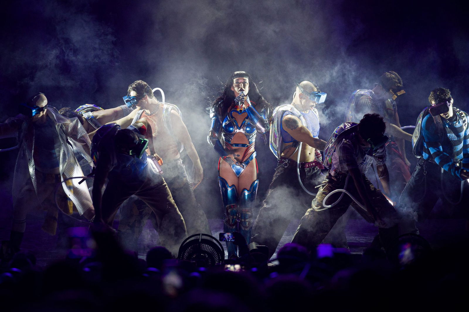 Abseits der Musik sorgte die «I Kissed a Girl»-Sängerin im April durch einen Kurzflug ins All weltweit für Aufsehen. 