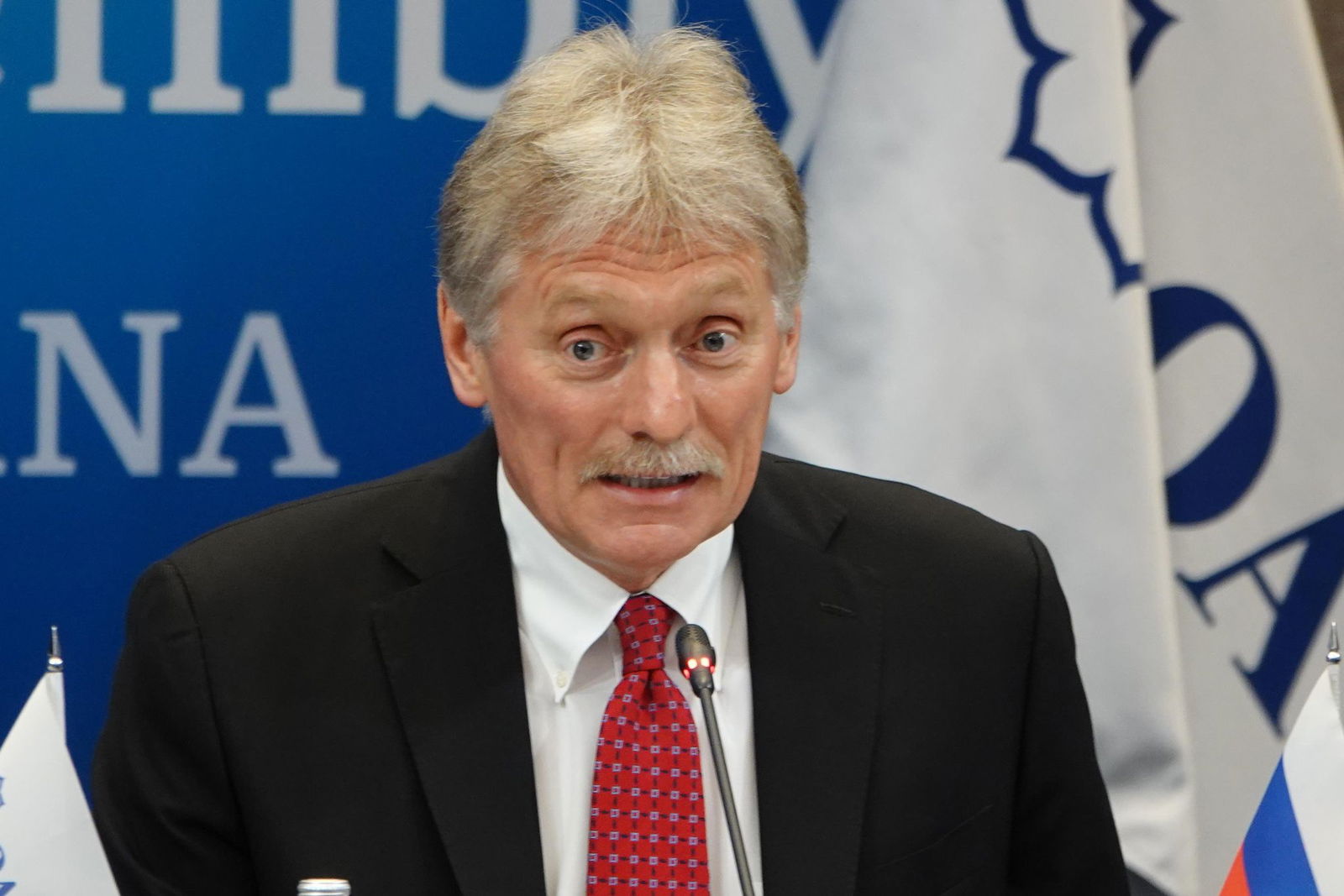 Kremlsprecher Dmitri Peskow warnt inzwischen fast täglich vor der möglichen Lieferung von US-Waffen vom Typ Tomahawk an die Ukraine. (Archivbild)