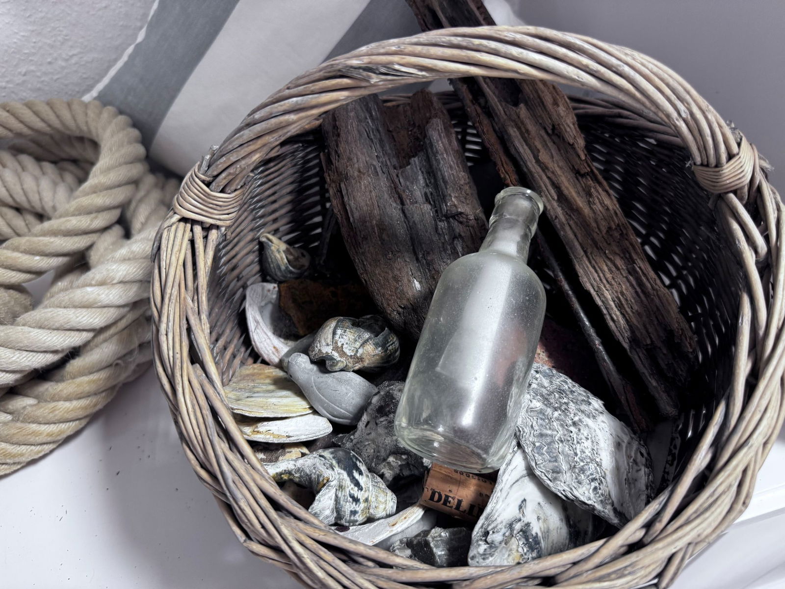 Sieben Jahre lag eine auf Sylt gefundene Flaschenpost nicht entziffert bei ihren Findern. (Archivbild)