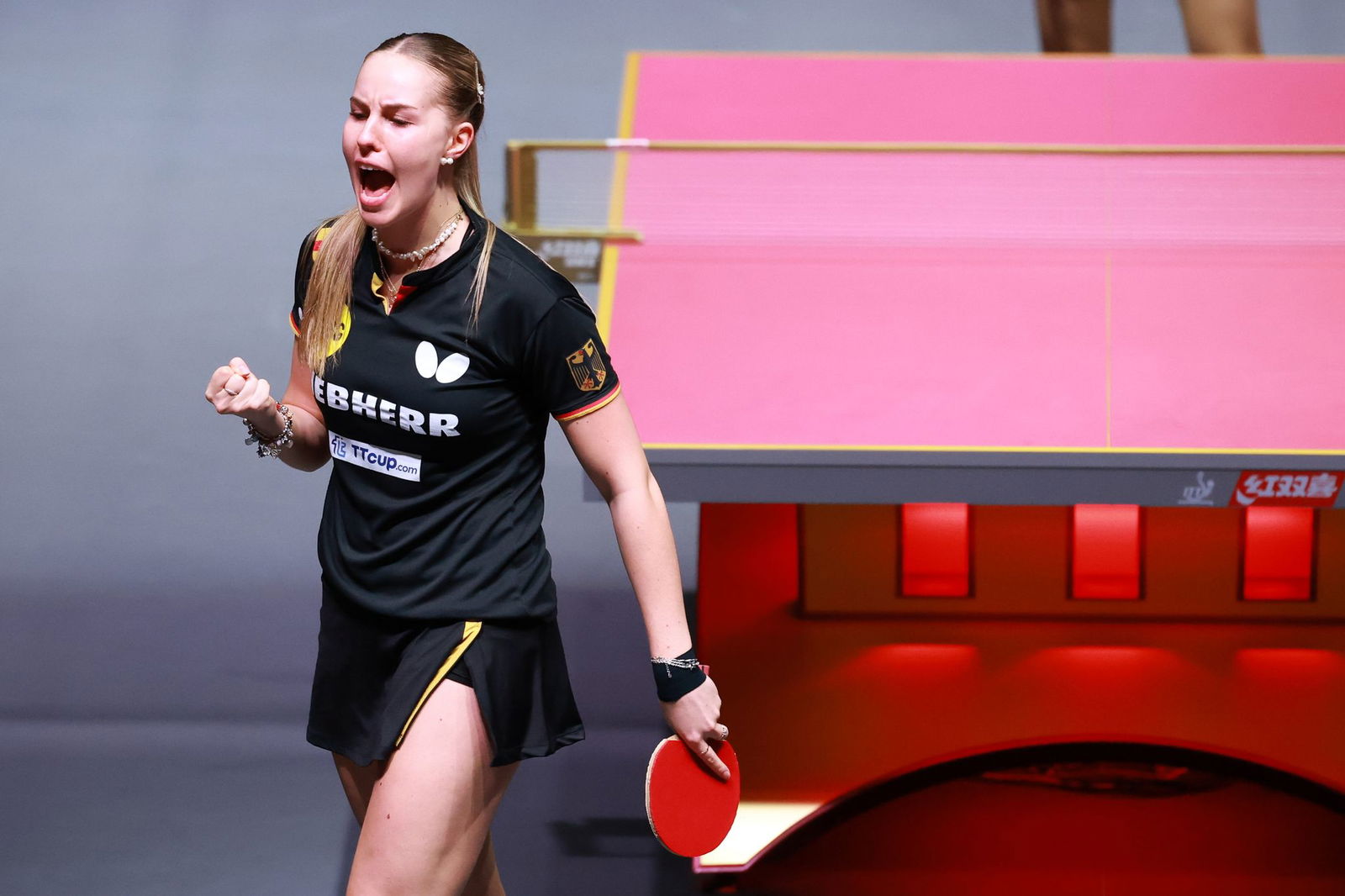 Im EM-Halbfinale: Annett Kaufmann und das deutsche Tischtennis-Team eilen bei der EM in Zadar von Sieg zu Sieg.