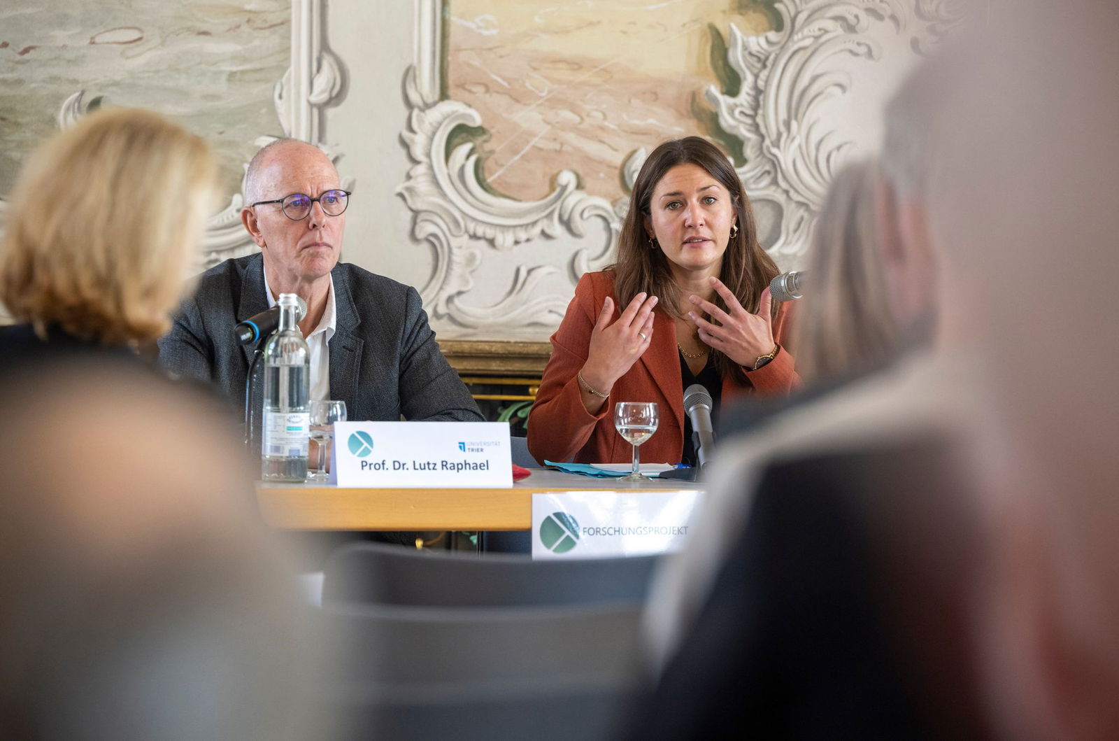 Die Historiker Lutz Raphael und Lena Haase haben fast 1.300 Akten und 30 Gespräche ausgewertet.