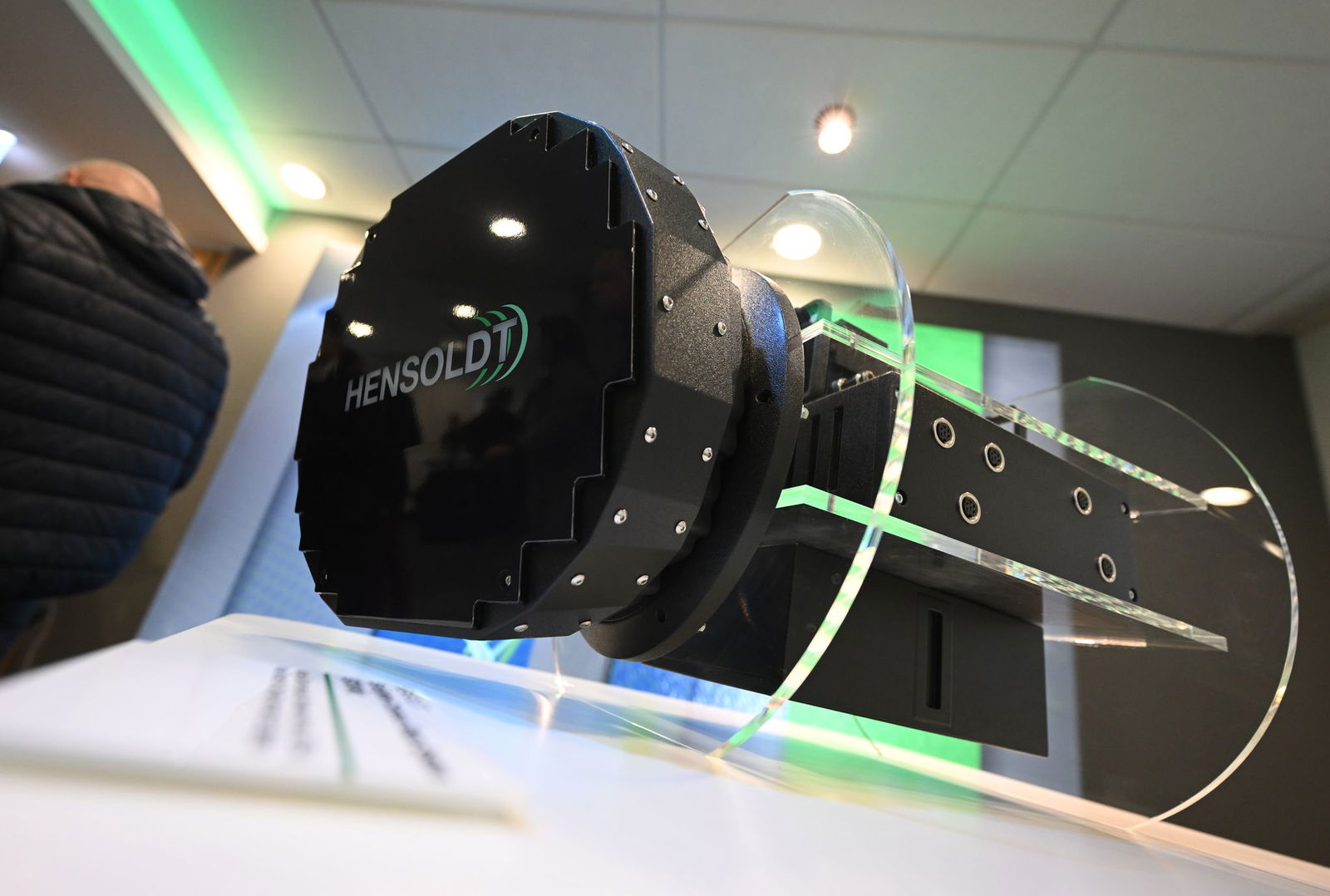 Hensoldt baut die Produktion aus. (Archivbild)