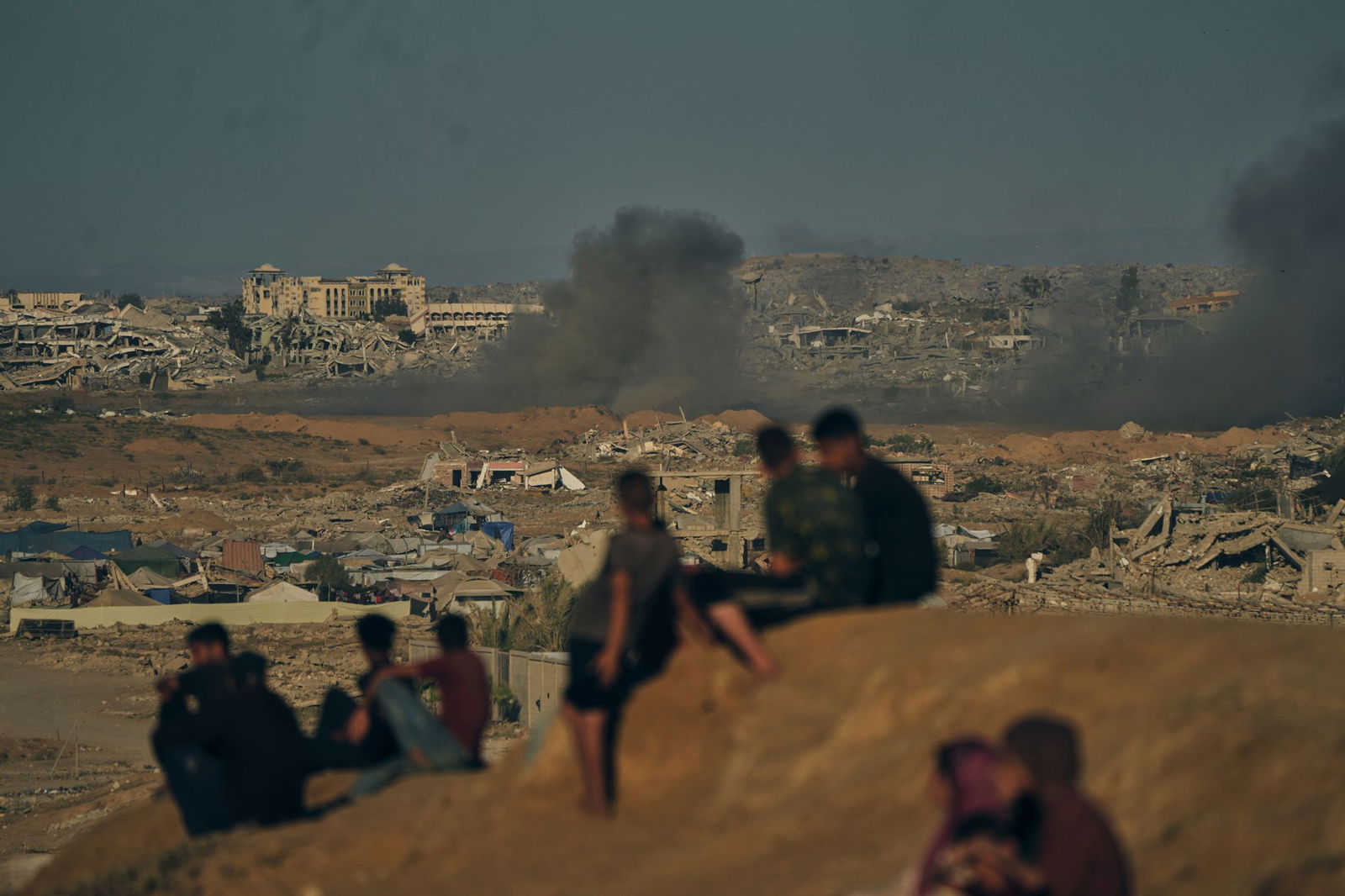 Auch am Montag setzte Israel arabischen Berichten zufolge Angriffe auf den Gazastreifen fort. (Archivbild)