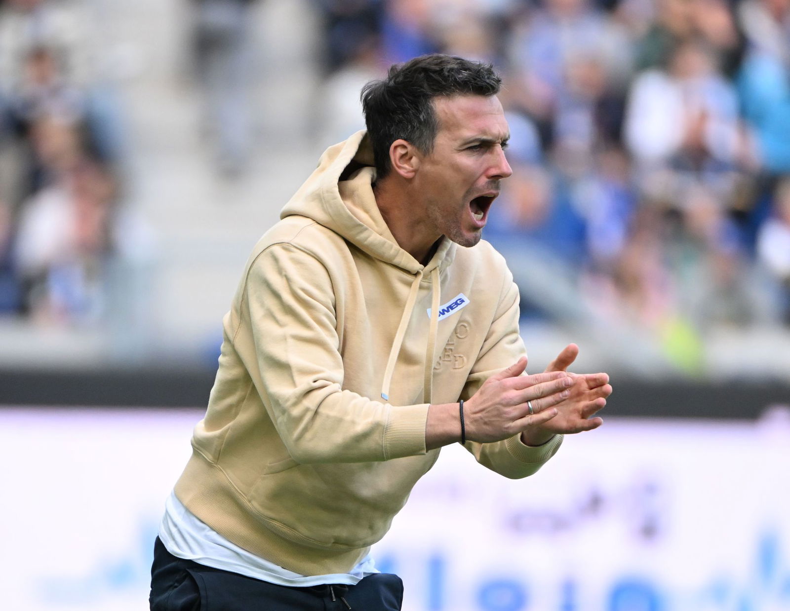 KSC-Trainer Christian Eichner erwartet von seiner Mannschaft eine positive Reaktion in Fürth.