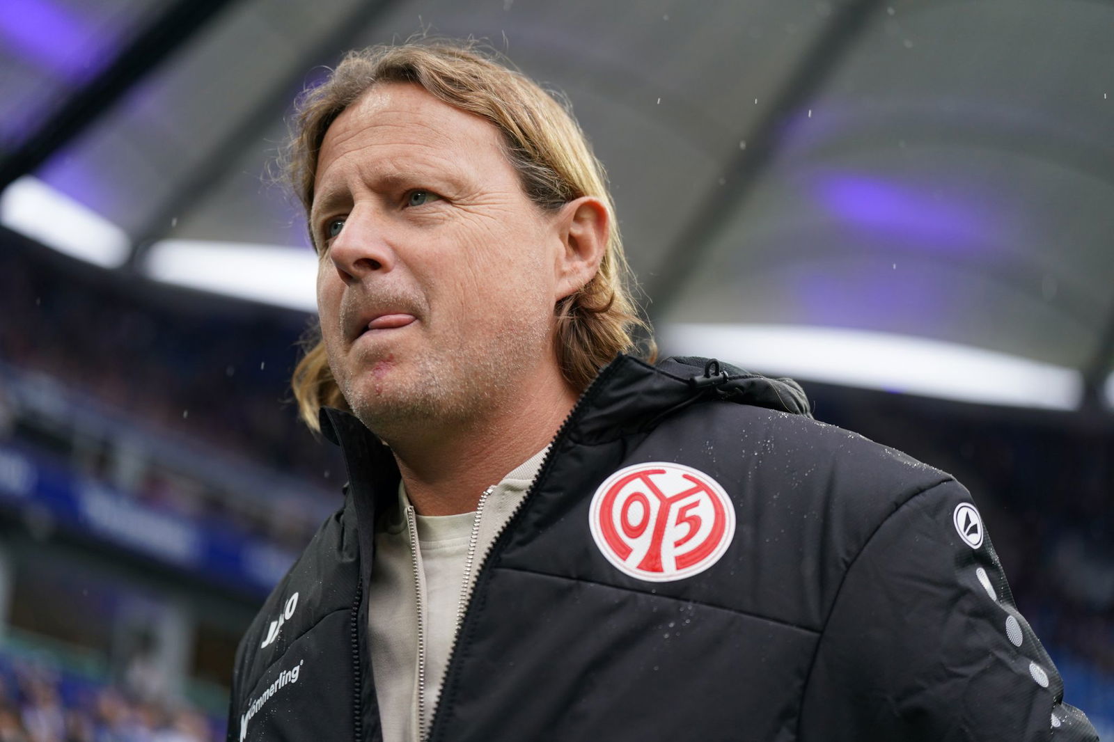 Der FSV Mainz 05 mit Trainer Bo Henriksen will zu Hause endlich mal wieder punkten. (Archivbild)