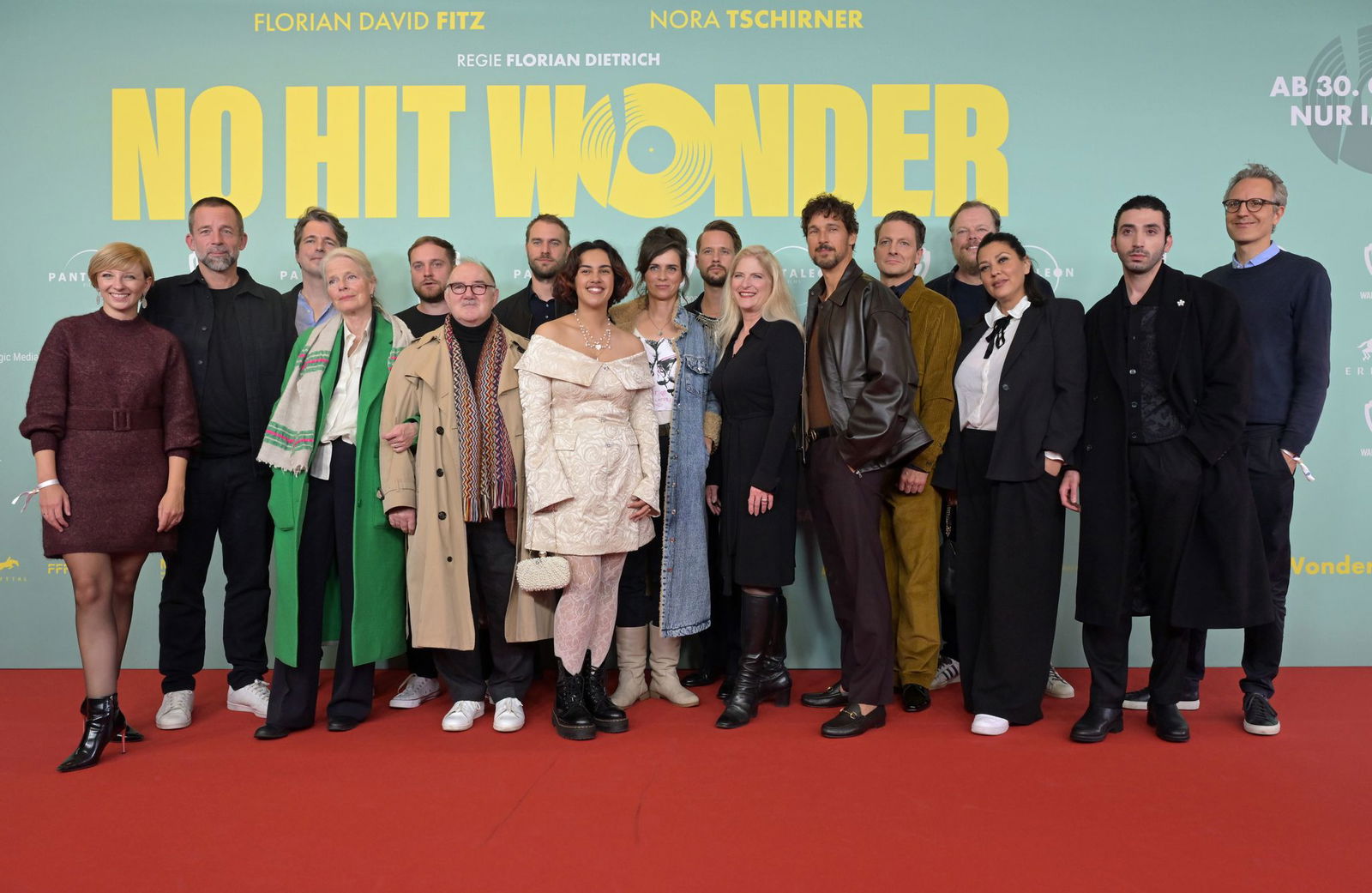 Das Filmteam bei der Premiere.