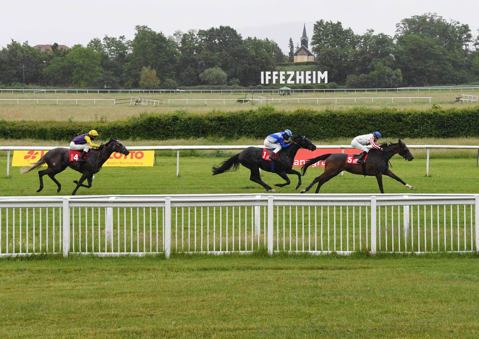 In Iffezheim stand am Freitag das Ferdinand-Leisten-Memorial an. (Archivbild)