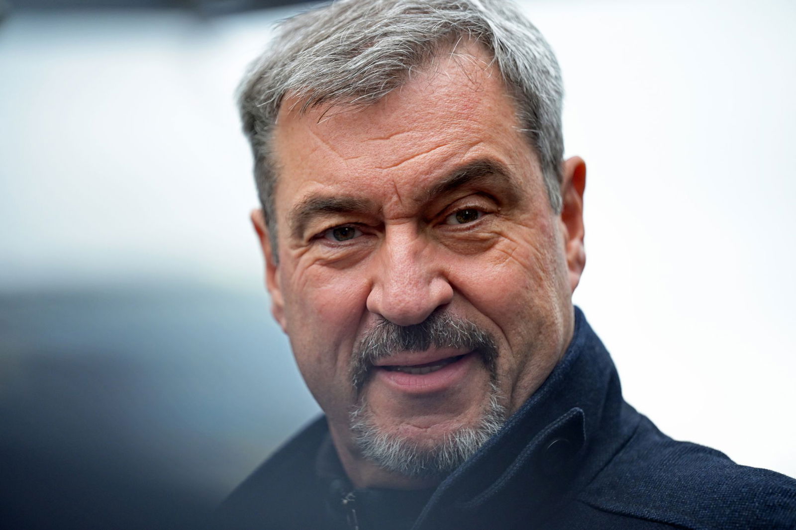 Markus Söder schwamm auch schon im Chiemsee. (Archivbild)