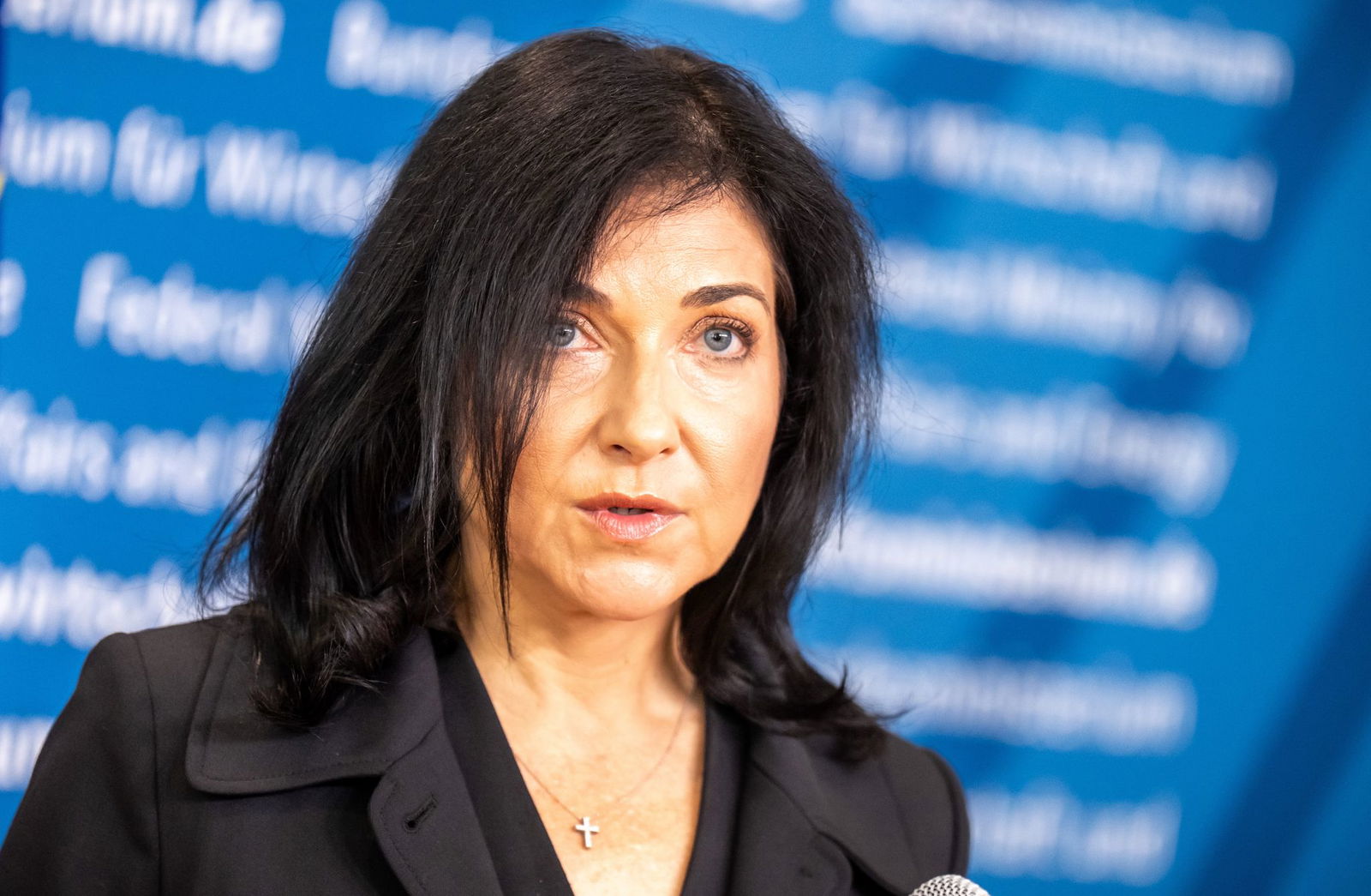 Bundeswirtschafts- und Energieministerin Katherina Reiche (CDU) will Klimaschutz mit Wettbewerbsfähigkeit verbinden. (Archivbild)