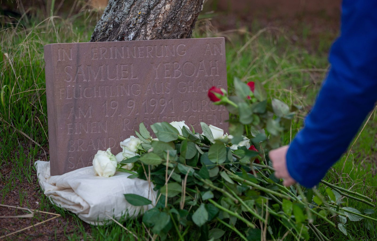 Bei dem Brandanschlag war der ghanaische Asylbewerber Samuel Yeboah ums Leben gekommen. (Archivbild)