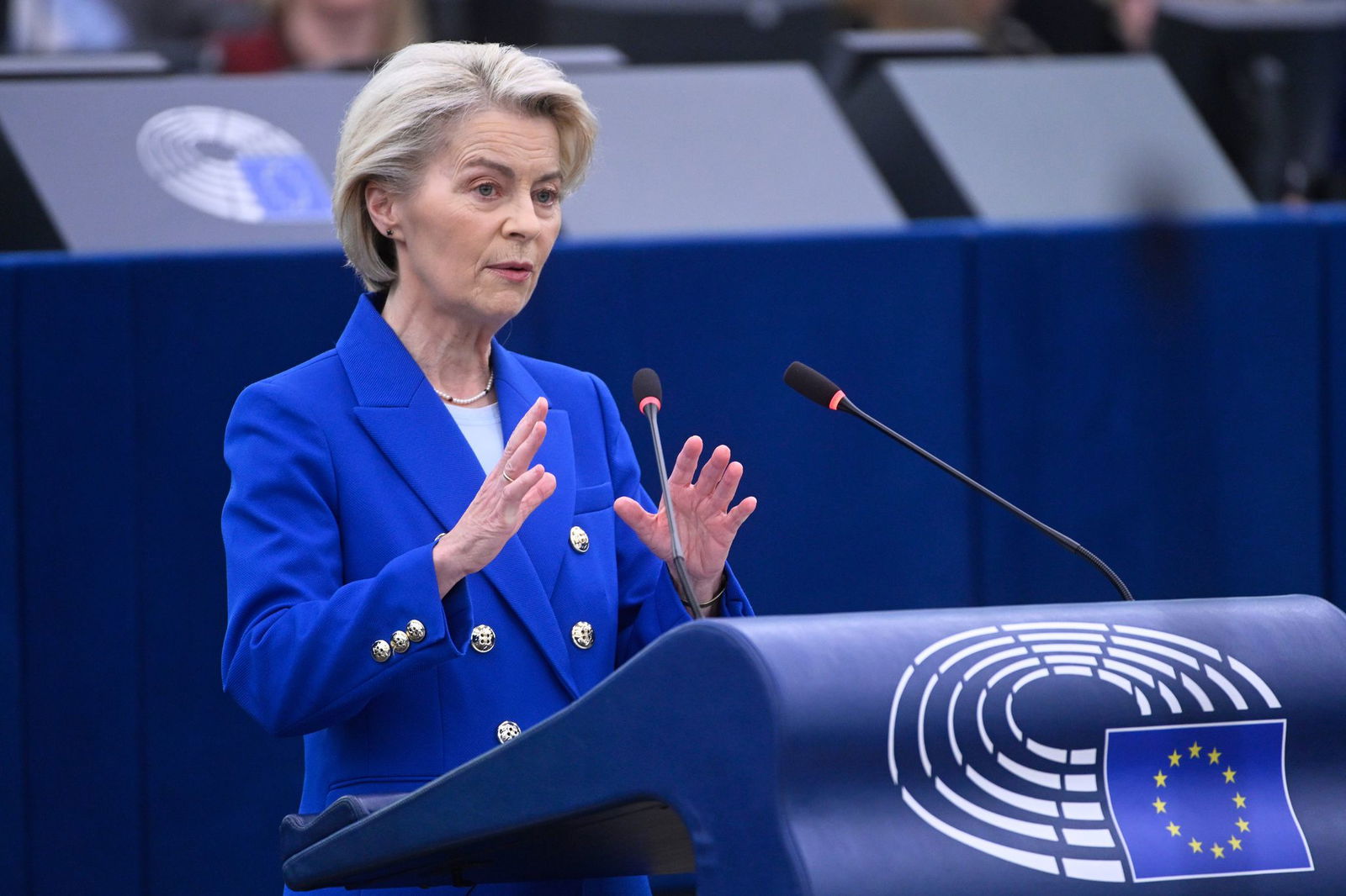 Kommissionspräsidentin Ursula von der Leyen rief angesichts der Bedrohungen aus Russland dazu auf, darauf nicht nur zu reagieren, sondern auch abzuschrecken. 