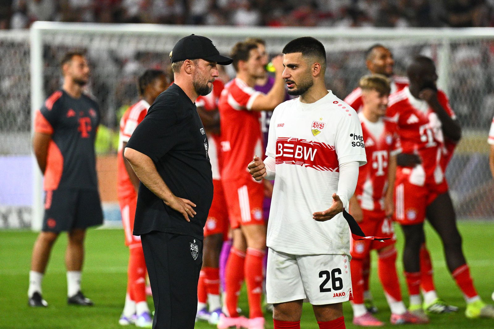 Setzt Sebastian Hoeneß schon gegen Wolfsburg wieder auf Deniz Undav?