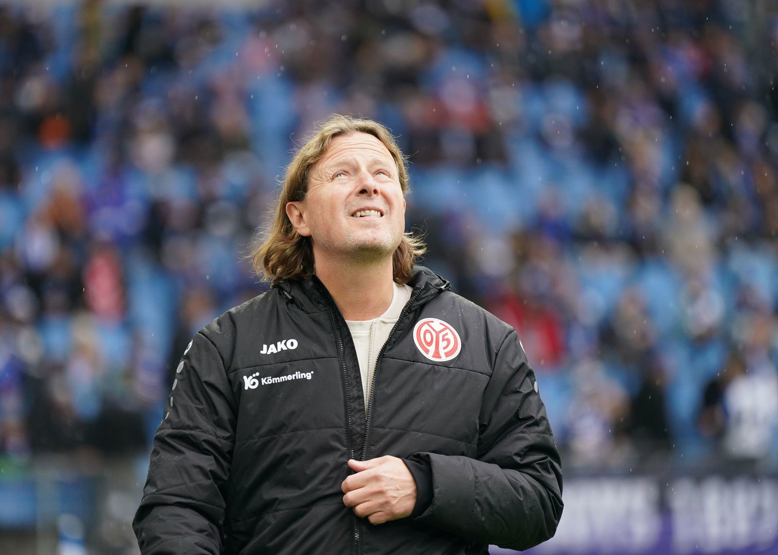 Hofft auf einen Mutmacher in der Conference League: der Mainzer Trainer Bo Henriksen. (Archivbild) 