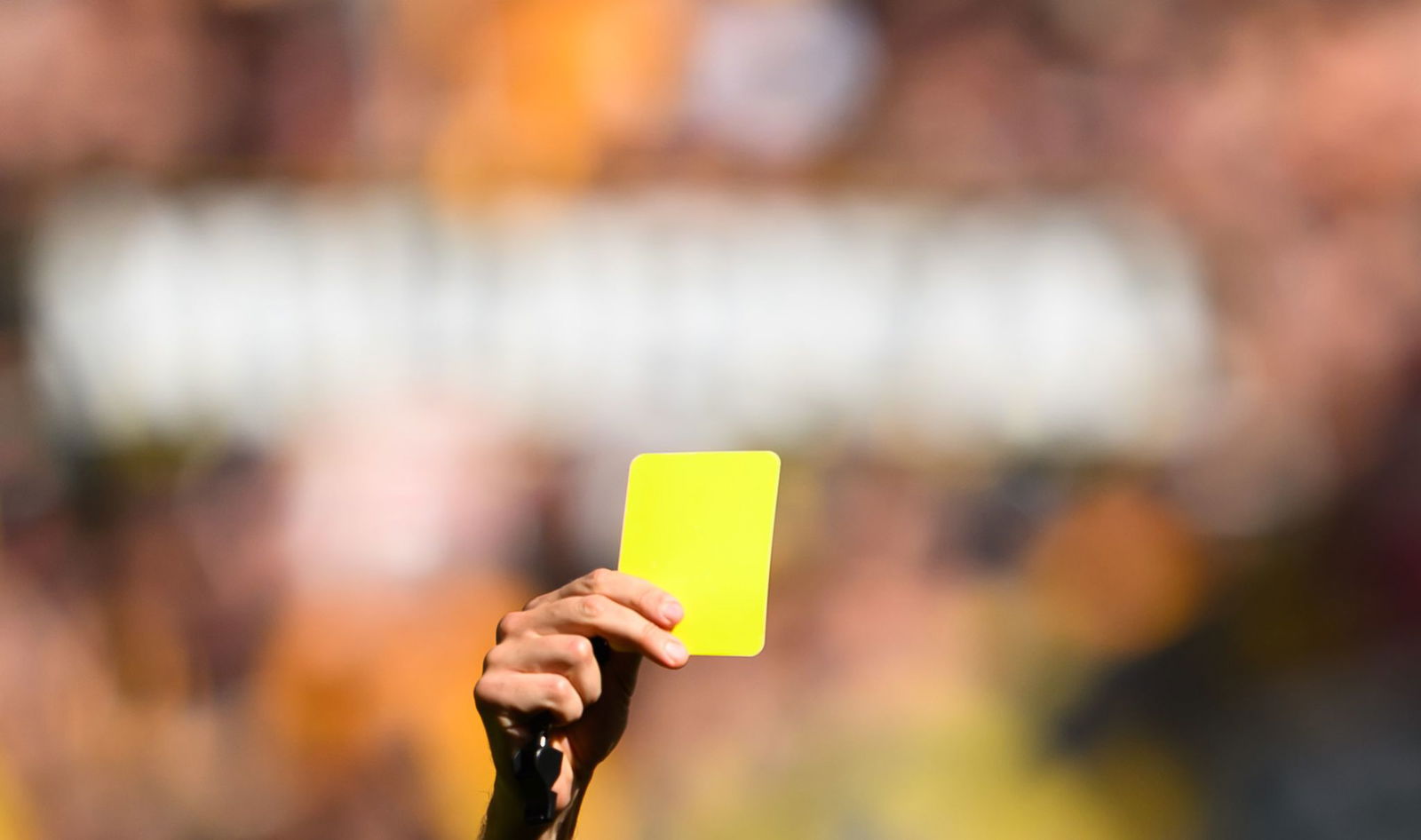 War die gelbe Karte gerechtfertigt oder nicht? (Symbolbild) 