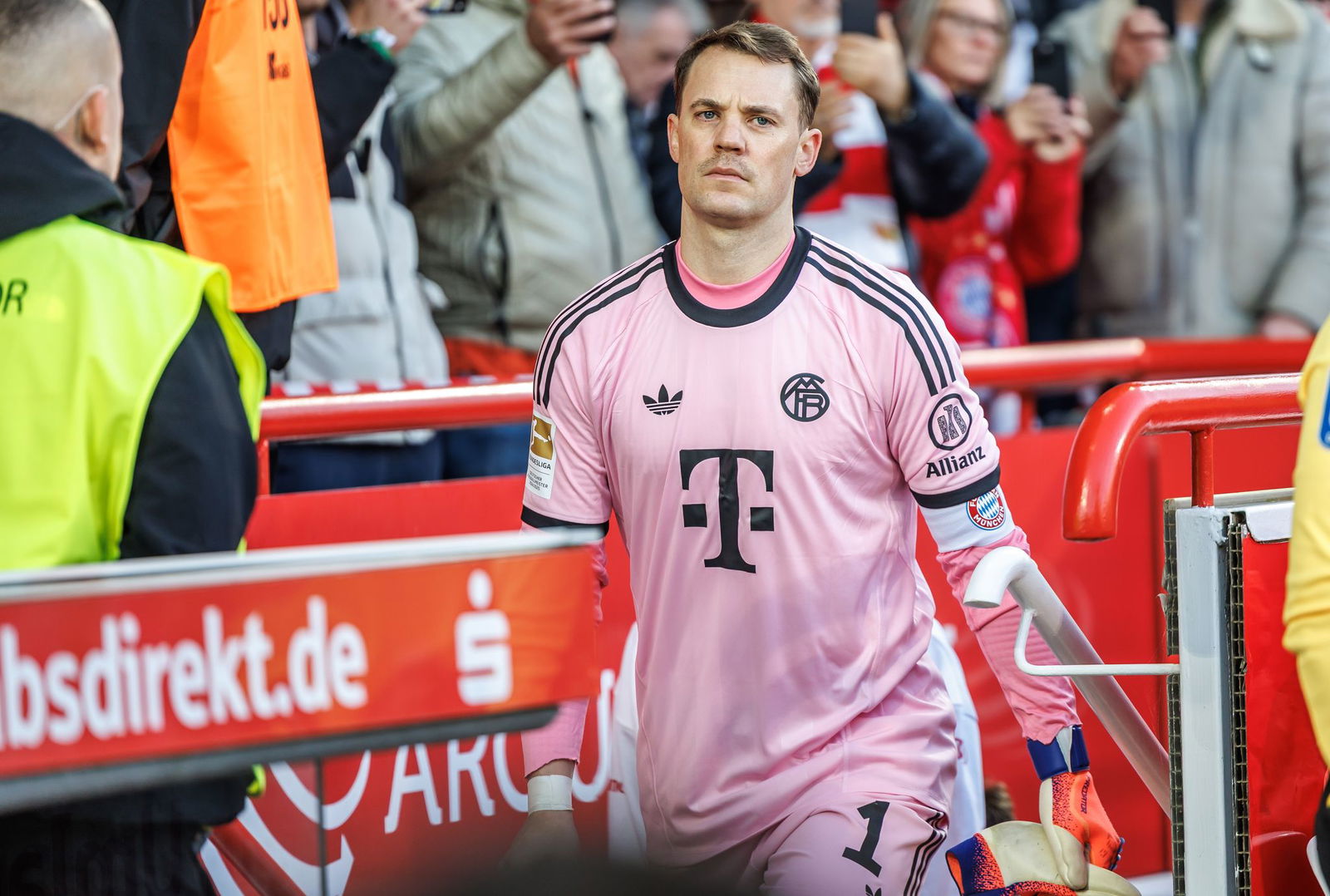 Fit für Freiburg? Bayern-Torwart Manuel Neuer war in dieser Woche erkrankt.